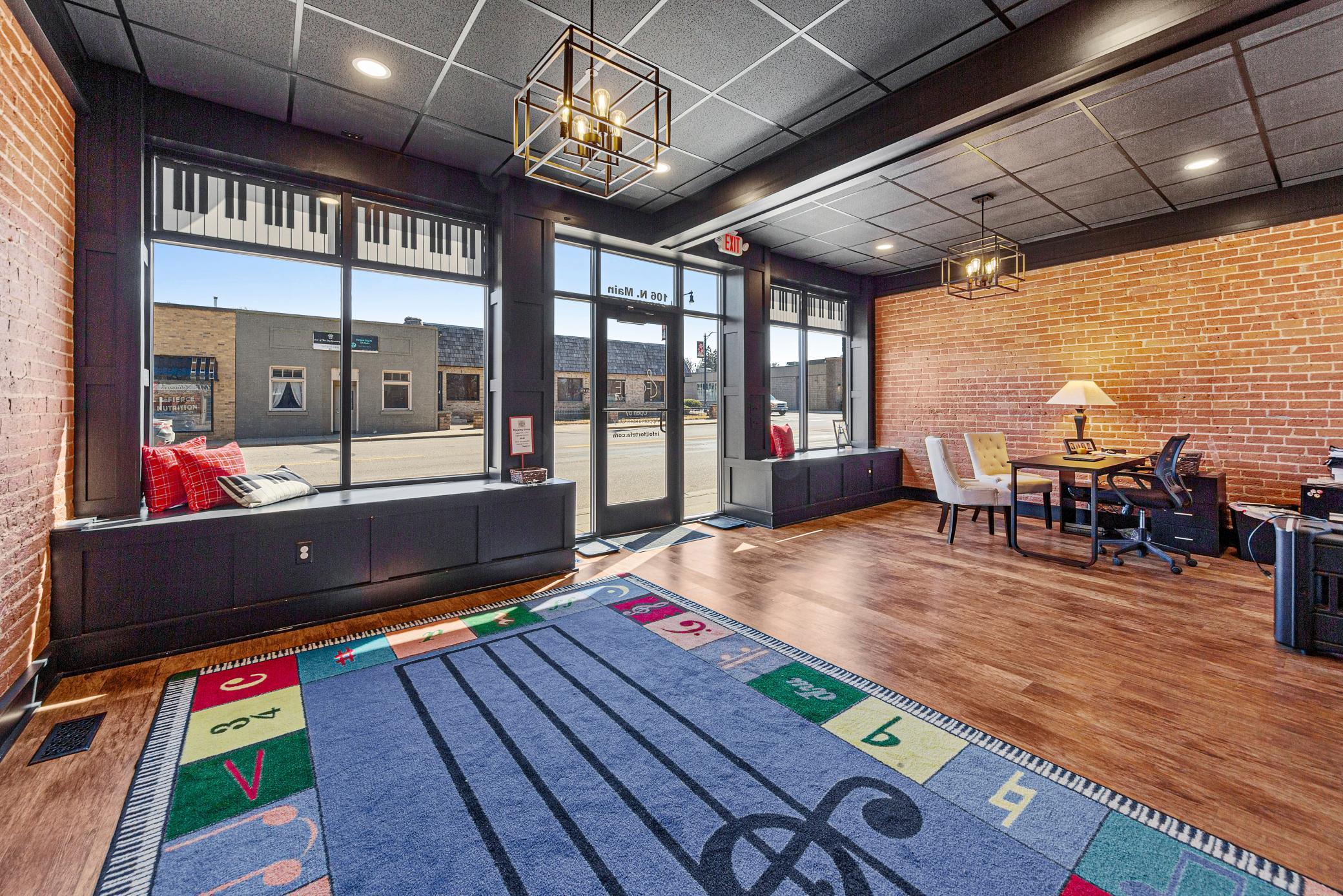 View of Commercial Sale at 106 Main Street, Le Sueur MN 56058, Le Sueur (10 of 32) - Mike Wilen | Minnesota Team Real Estate