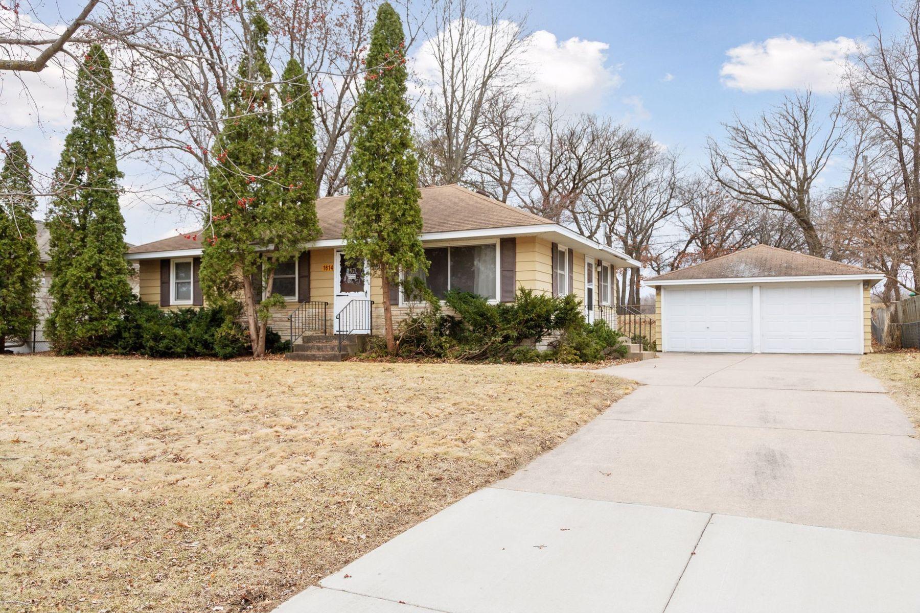 View of Residential at 1614 Hillview Road, Shoreview MN 55126, Shoreview - Mike Wilen | Minnesota Team Real Estate