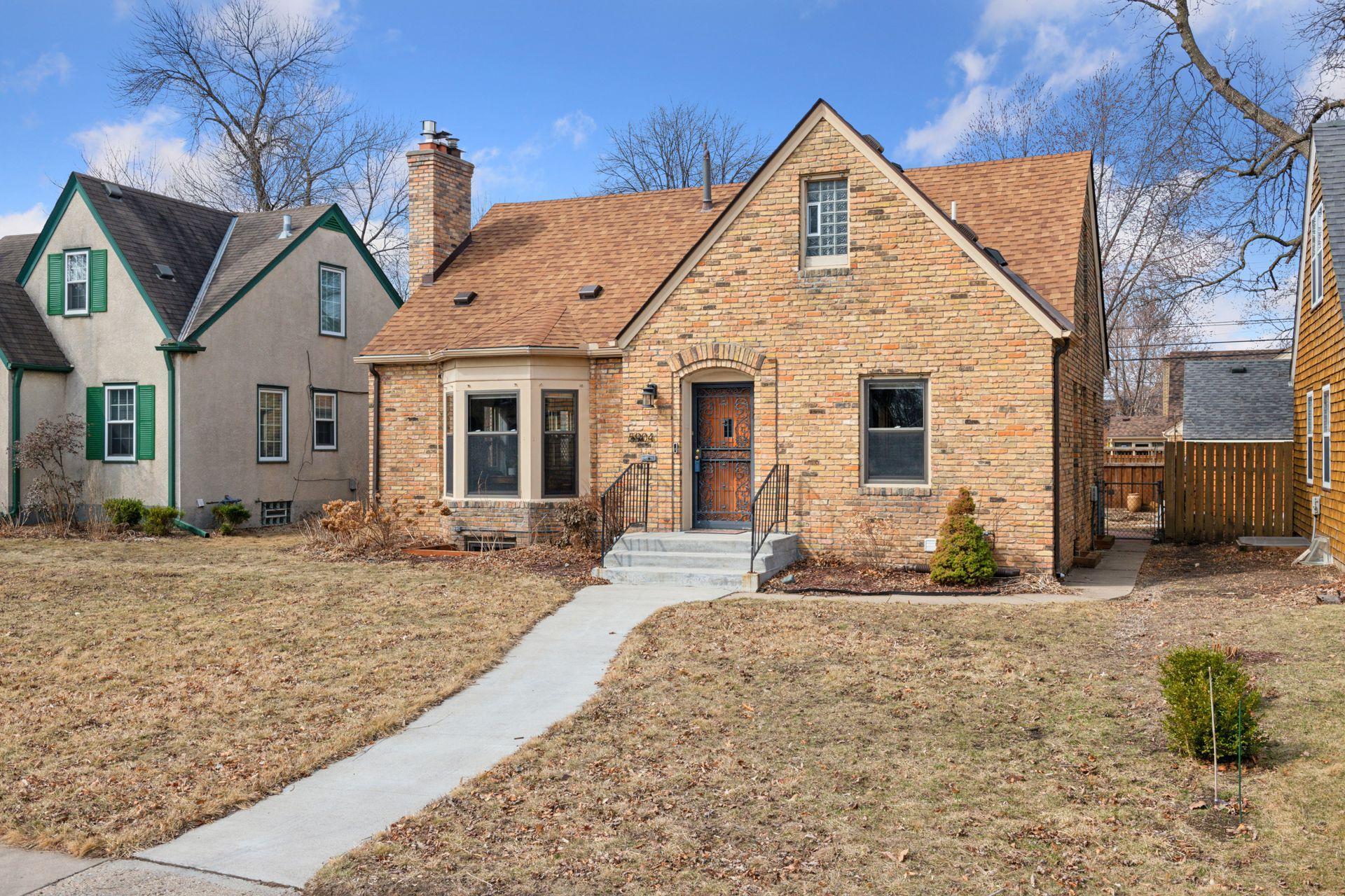 View of Residential at 5904 Elliot Avenue, Minneapolis MN 55417, Minneapolis - Mike Wilen | Minnesota Team Real Estate