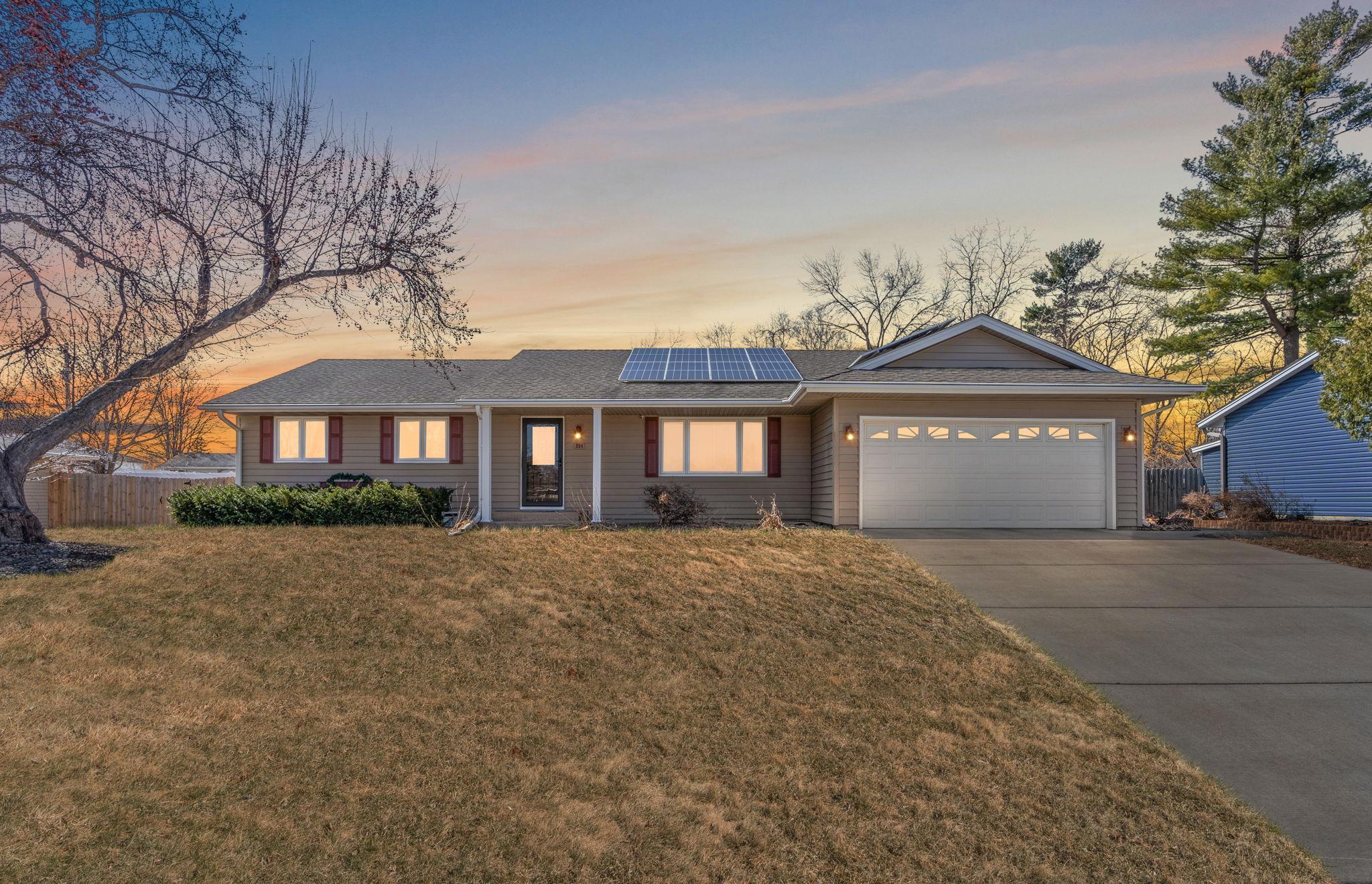 View of Residential at 994 Redwood Drive, Apple Valley MN 55124, Apple Valley - Mike Wilen | Minnesota Team Real Estate
