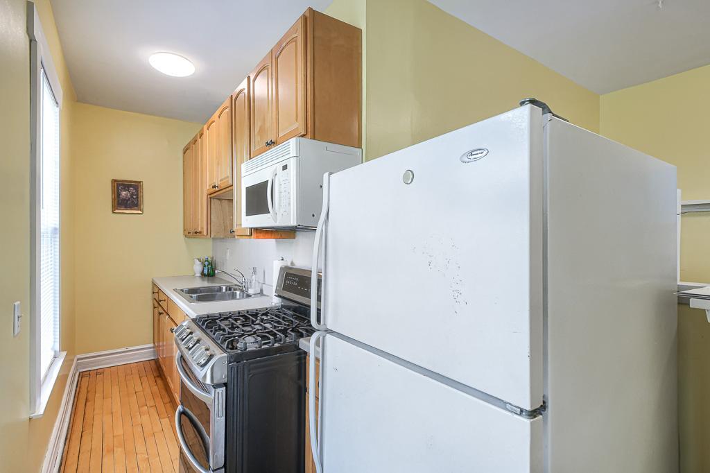 View of Residential Income at 518 Laurel Avenue, Saint Paul MN 55102, Saint Paul (11 of 30) - Mike Wilen | Minnesota Team Real Estate