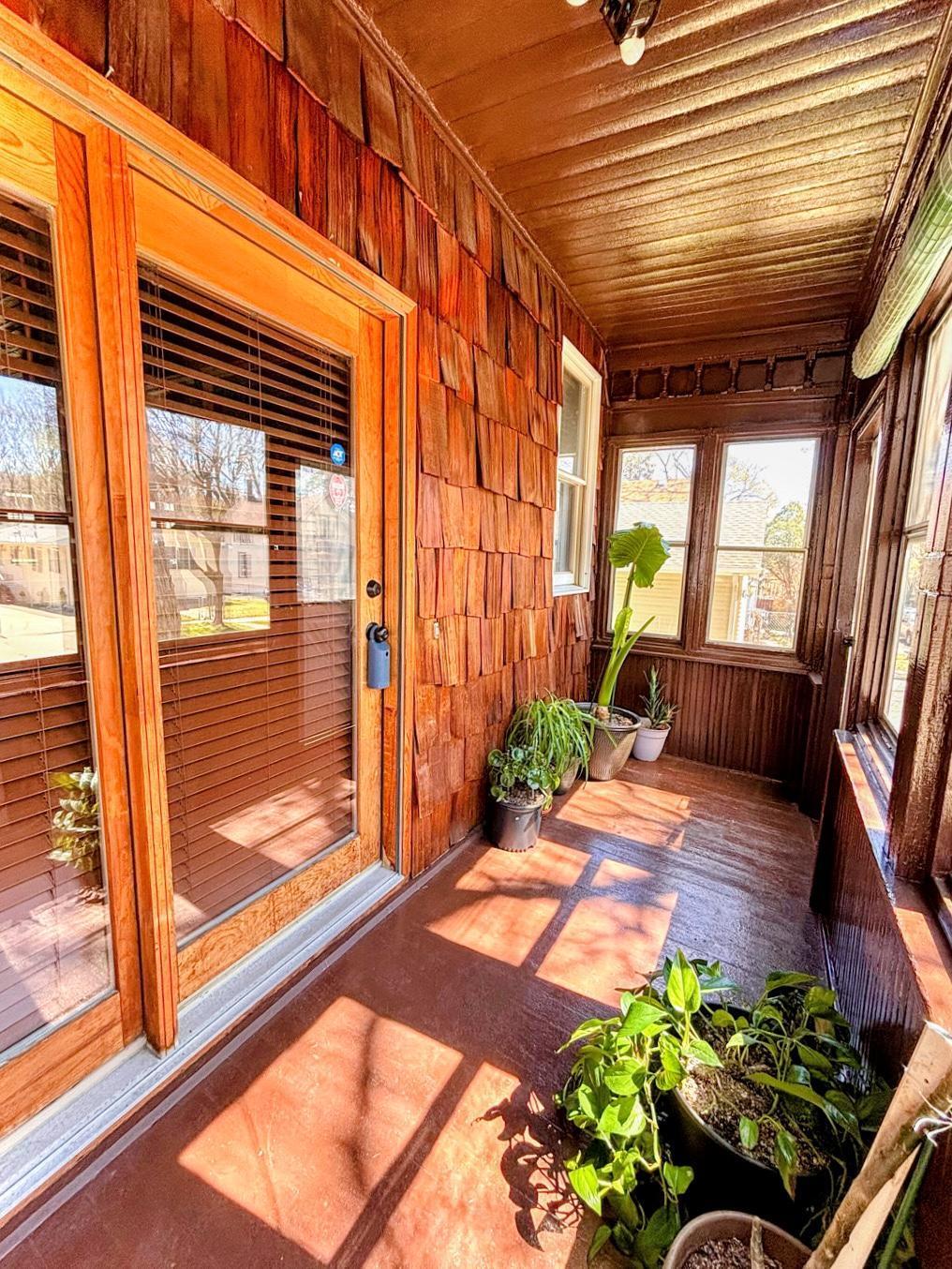 View of Residential at 277 Morton Street, Saint Paul MN 55107, Saint Paul (23 of 30) - Mike Wilen | Minnesota Team Real Estate