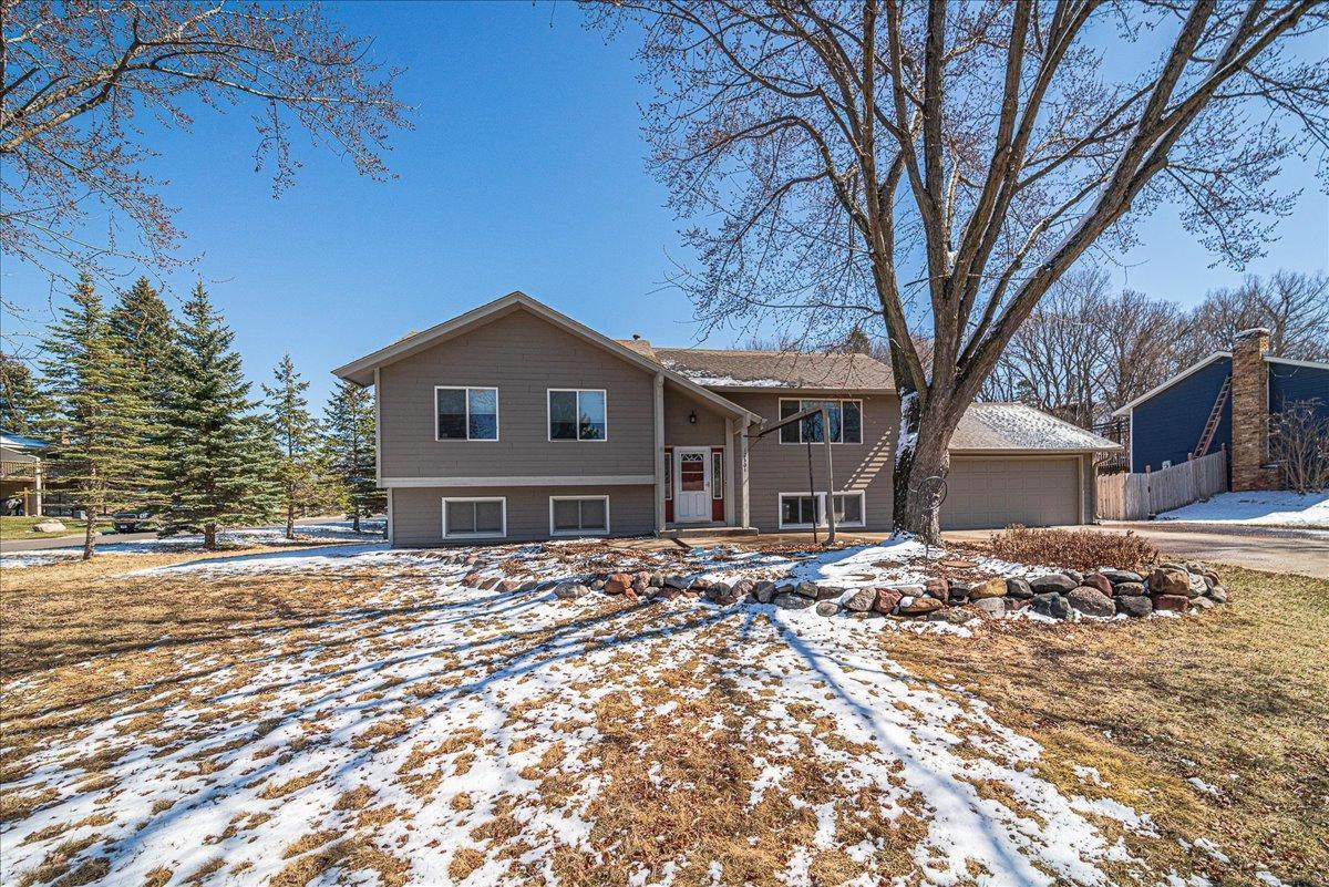 View of Residential at 12301 Michelle Circle, Burnsville MN 55337, Burnsville - Mike Wilen | Minnesota Team Real Estate