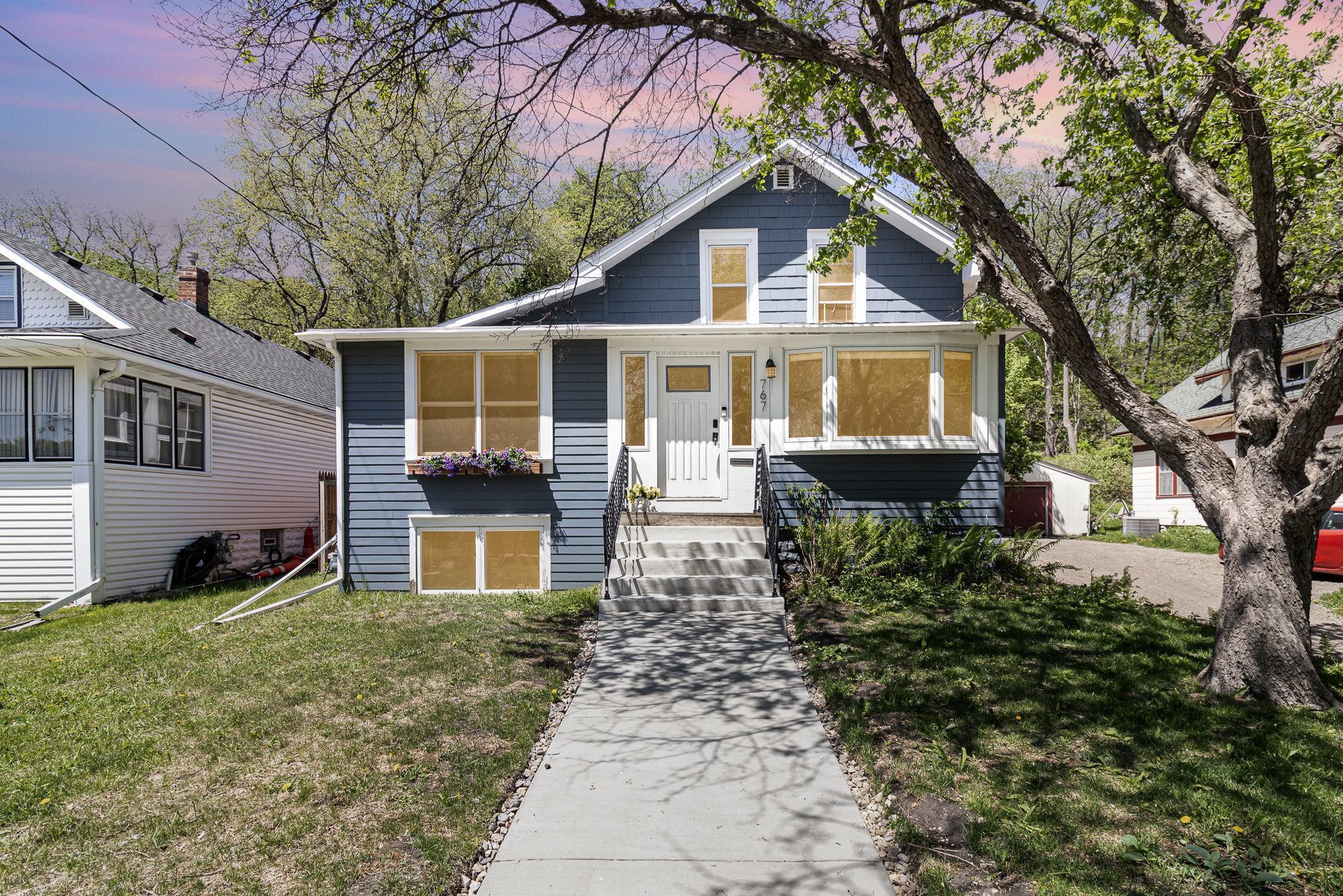 View of Residential at 767 Lexington Parkway, Saint Paul MN 55116, Saint Paul - Mike Wilen | Minnesota Team Real Estate