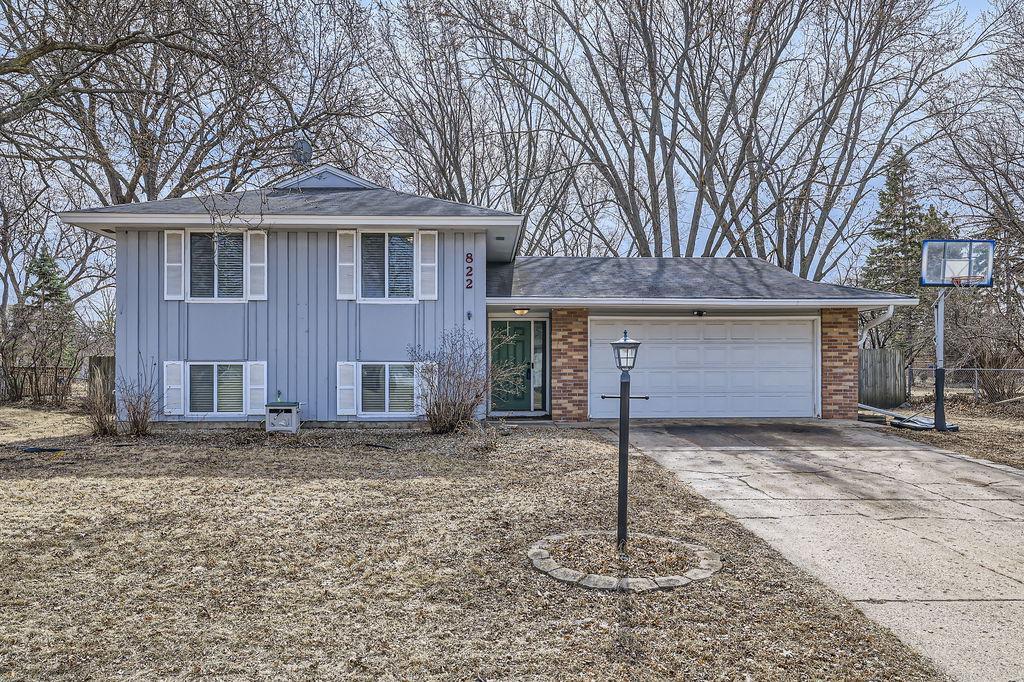 View of Residential at 822 Regent Drive, Apple Valley MN 55124, Apple Valley - Mike Wilen | Minnesota Team Real Estate