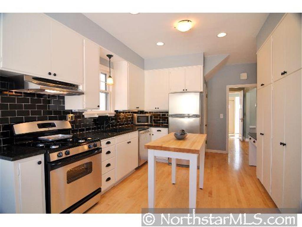 View of Residential at 685 Hyacinth Avenue, Saint Paul MN 55106, Saint Paul - Mike Wilen | Minnesota Team Real Estate
