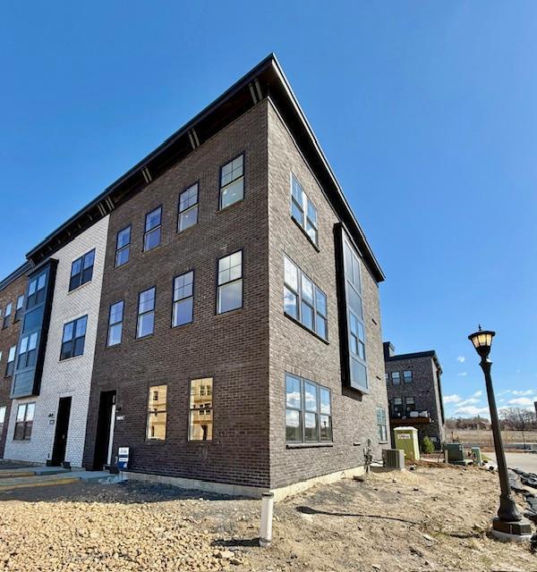 View of Residential at 900 Mount Curve Boulevard #M, Saint Paul MN 55116, Saint Paul - Mike Wilen | Minnesota Team Real Estate