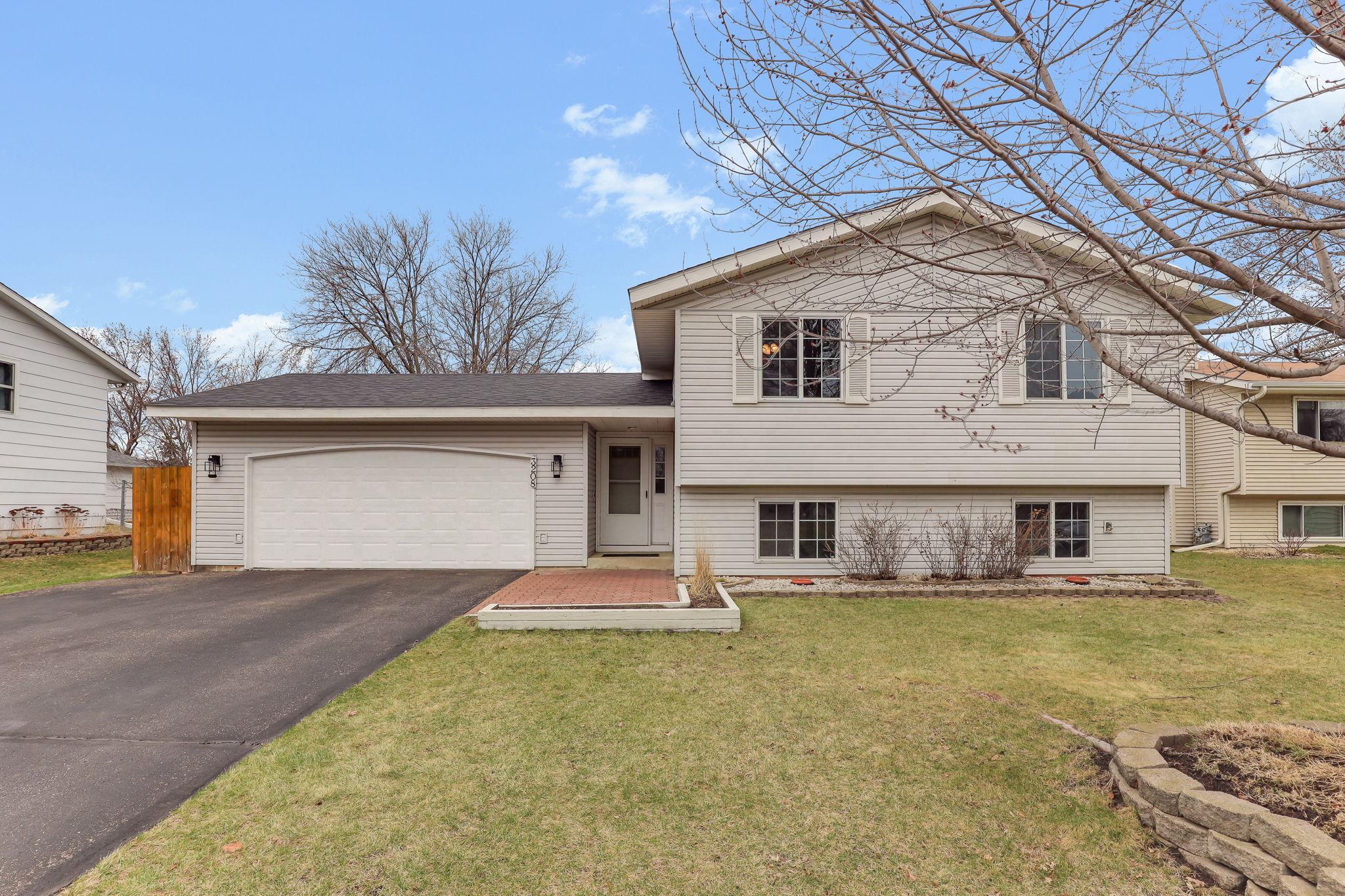 View of Residential at 3208 73rd Lane, Brooklyn Park MN 55443, Brooklyn Park - Mike Wilen | Minnesota Team Real Estate