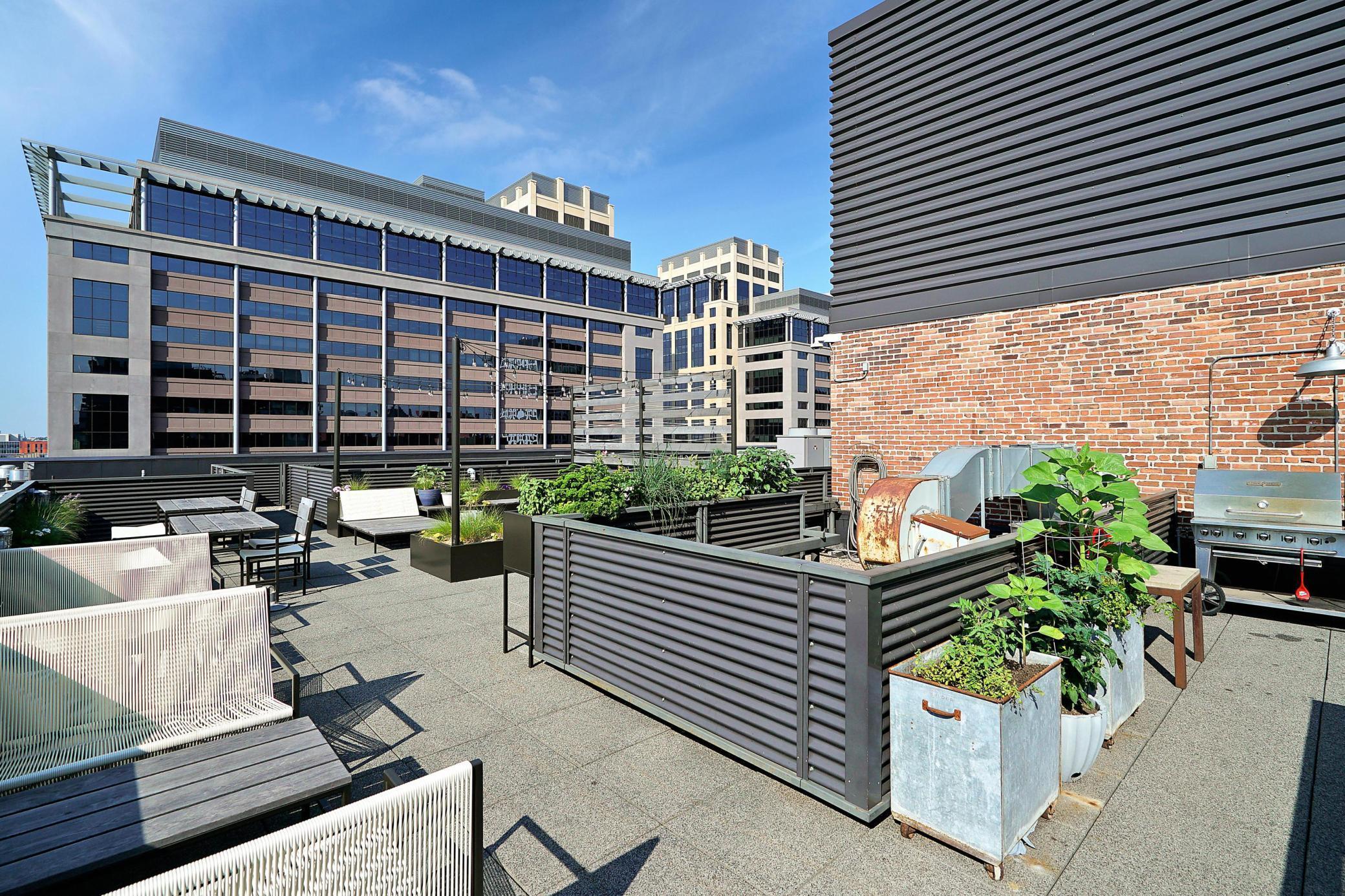 View of Residential at 250 Park Avenue #305, Minneapolis MN 55415, Minneapolis (24 of 27) - Mike Wilen | Minnesota Team Real Estate