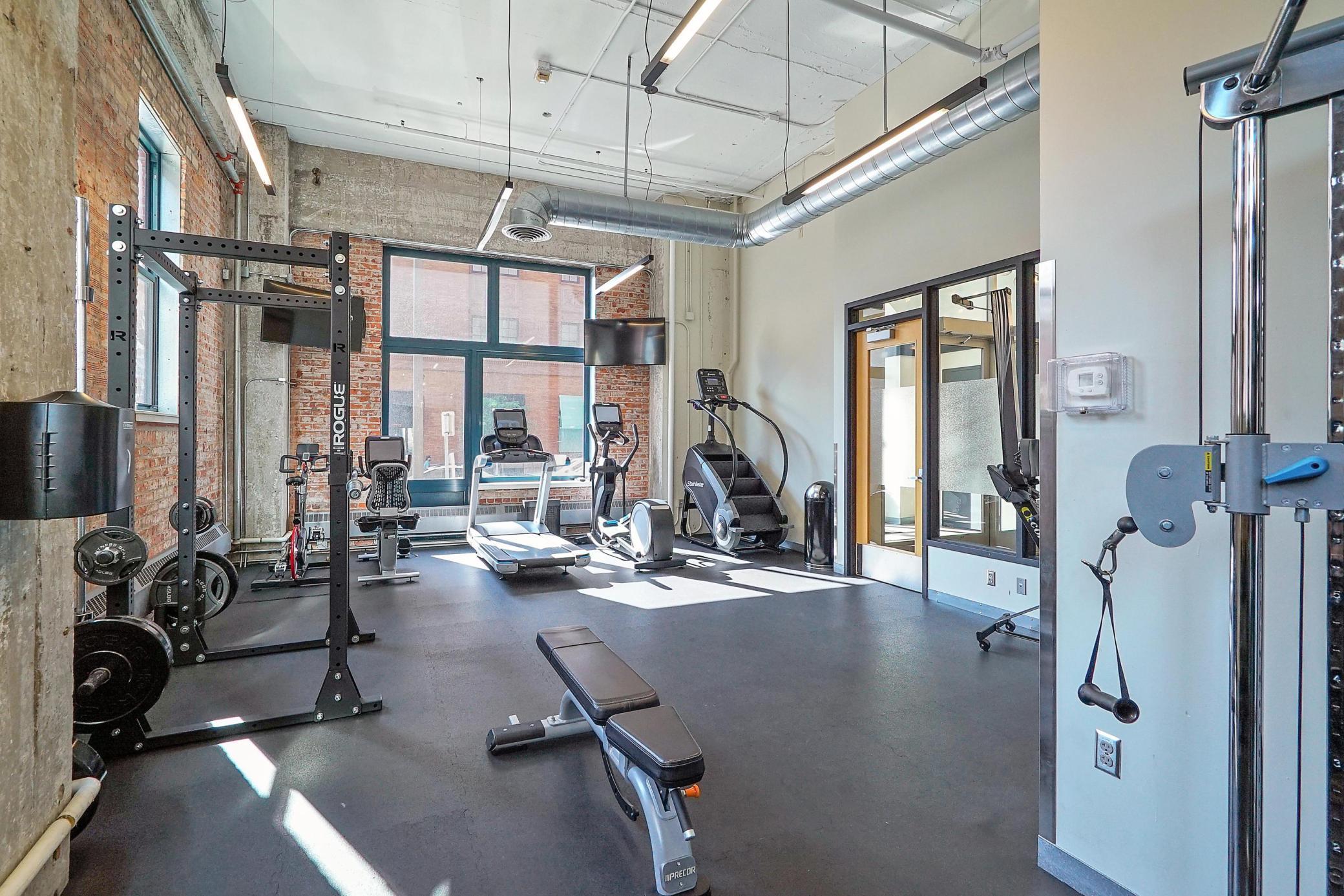 View of Residential at 250 Park Avenue #305, Minneapolis MN 55415, Minneapolis (20 of 27) - Mike Wilen | Minnesota Team Real Estate