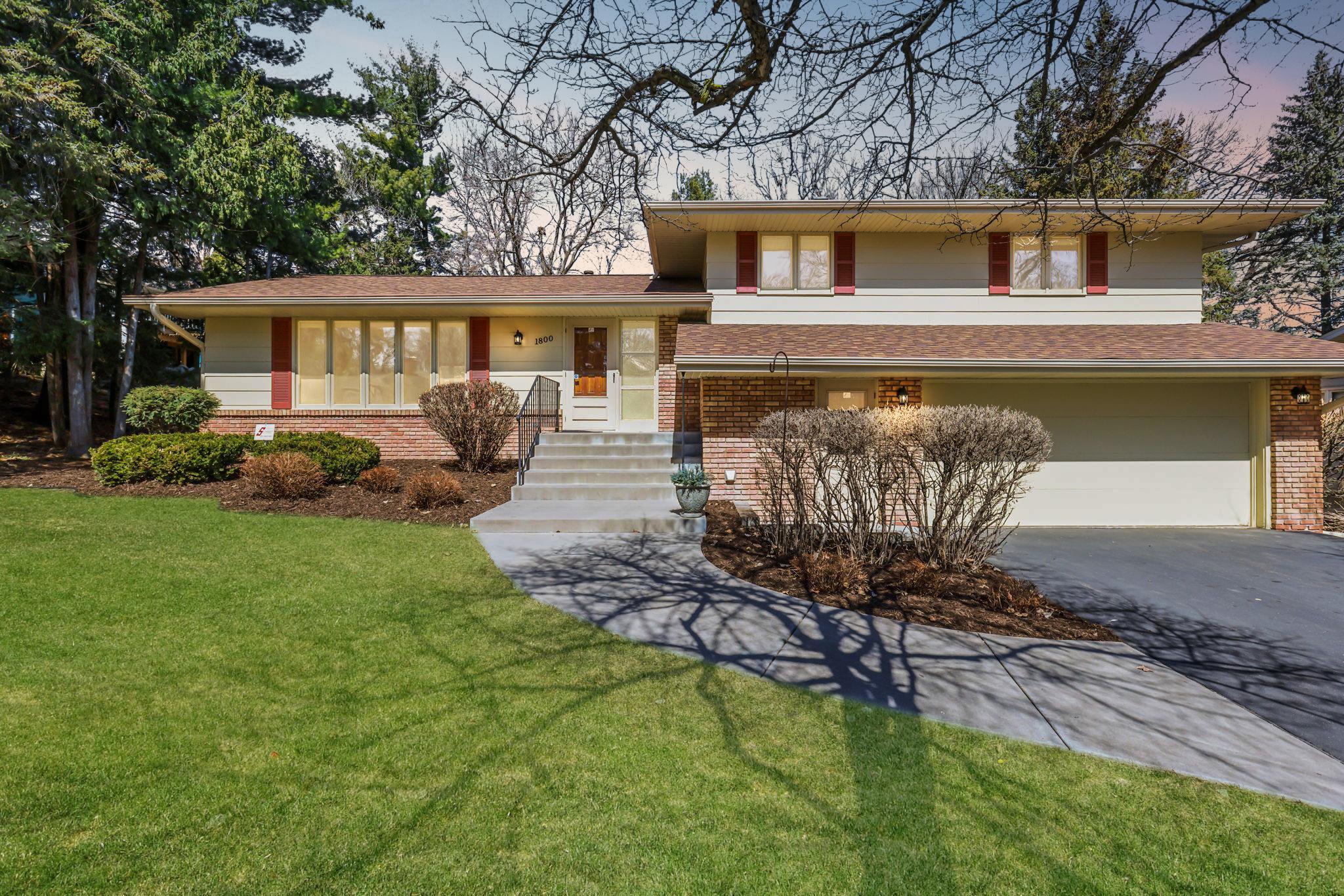 View of Residential at 1800 Canyon Lane, New Brighton MN 55112, New Brighton - Mike Wilen | Minnesota Team Real Estate