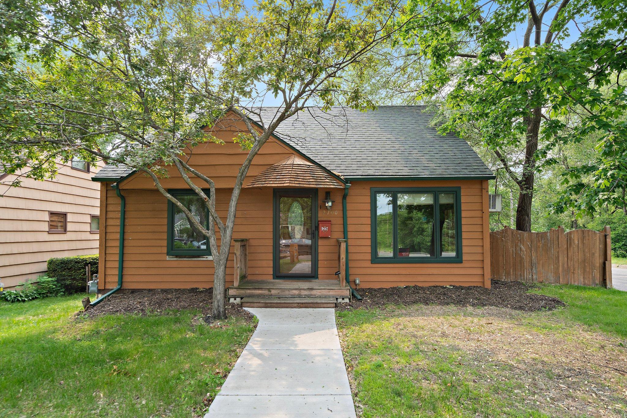 View of Residential at 2700 Edgewood Avenue, Saint Louis Park MN 55426, Saint Louis Park - Mike Wilen | Minnesota Team Real Estate