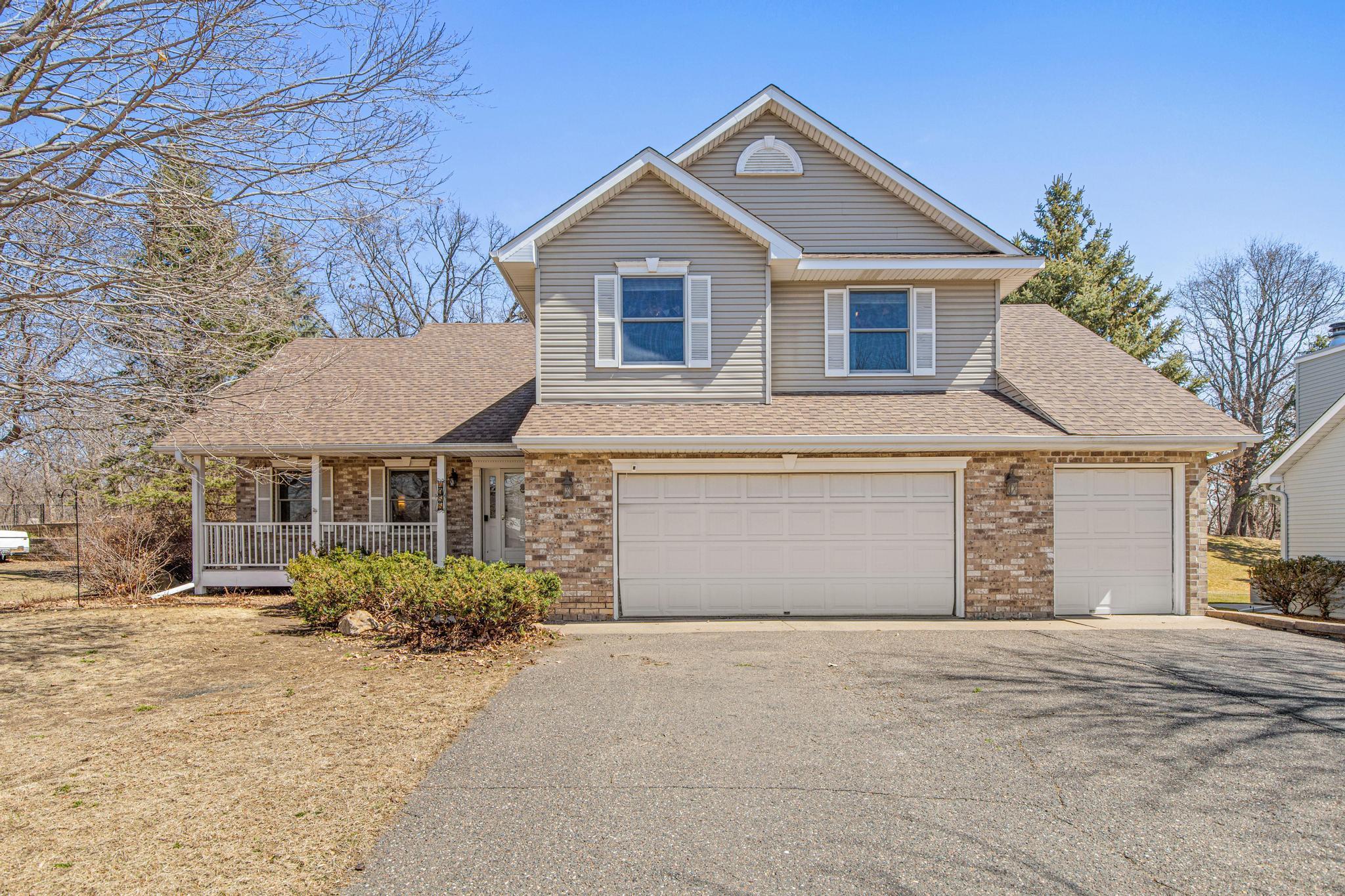 View of Residential at 4955 Hillvale Avenue, Oakdale MN 55128, Oakdale - Mike Wilen | Minnesota Team Real Estate