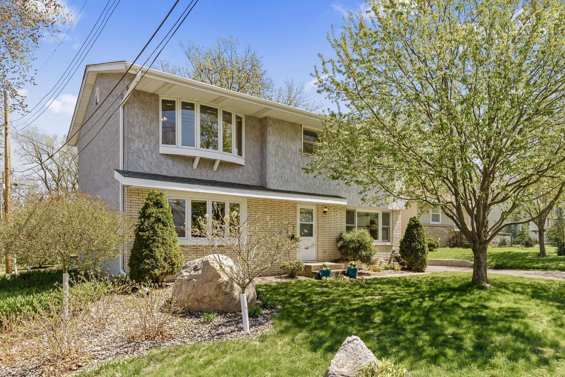 View of Residential at 1136 Charlton Street, West Saint Paul MN 55118, West Saint Paul - Mike Wilen | Minnesota Team Real Estate