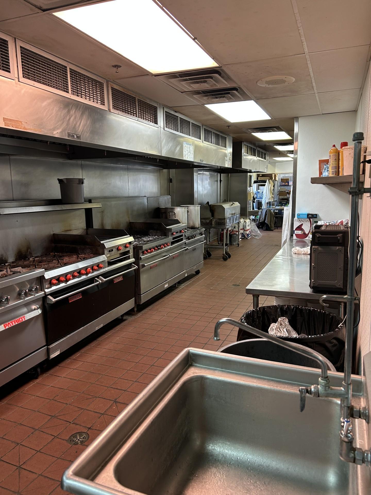 View of Commercial Sale at 5920 Neal Avenue, Oak Park Heights MN 55082, Oak Park Heights (7 of 11) - Mike Wilen | Minnesota Team Real Estate
