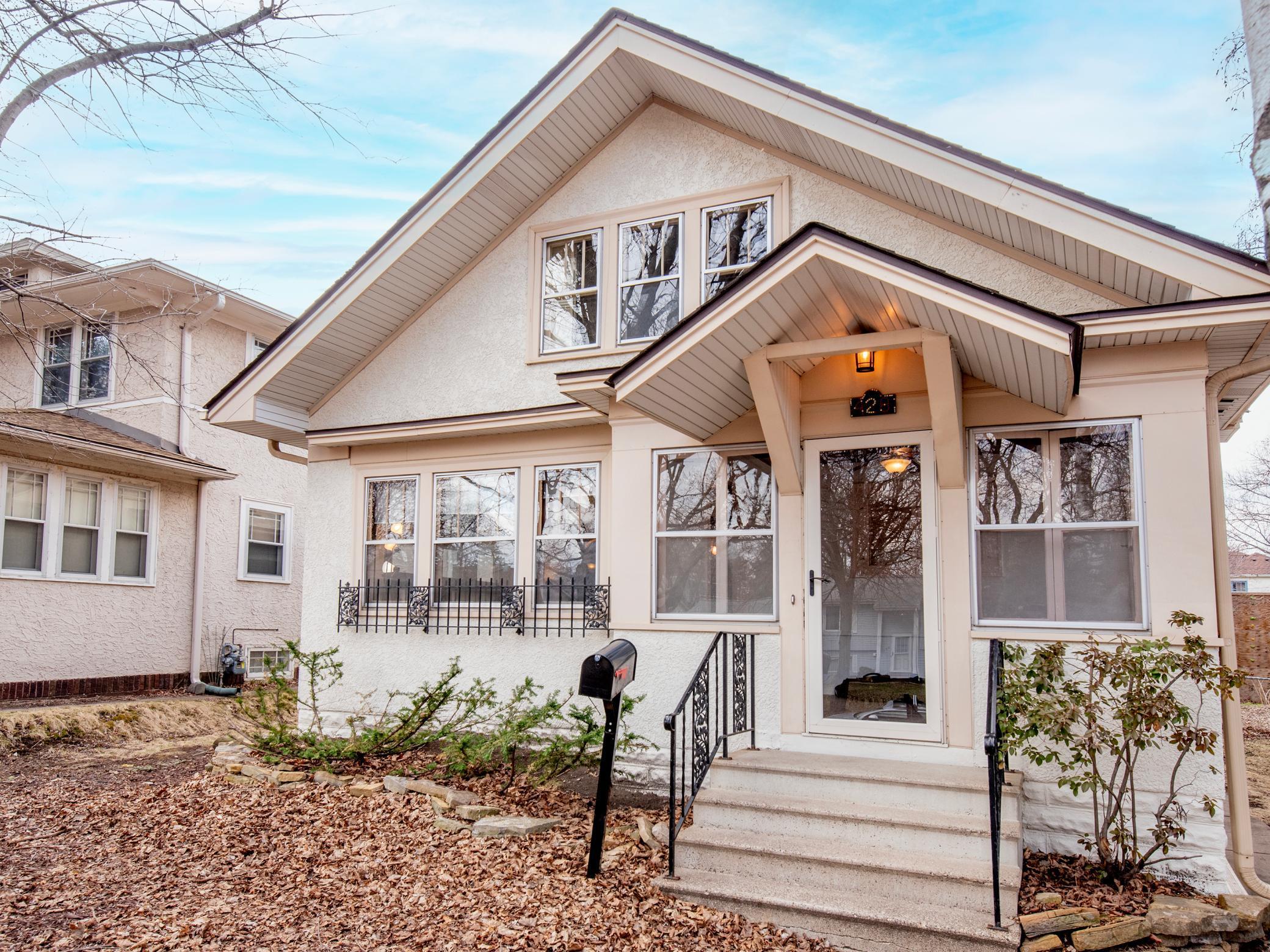 View of Residential at 428 Sheridan Avenue, Minneapolis MN 55405, Minneapolis - Mike Wilen | Minnesota Team Real Estate