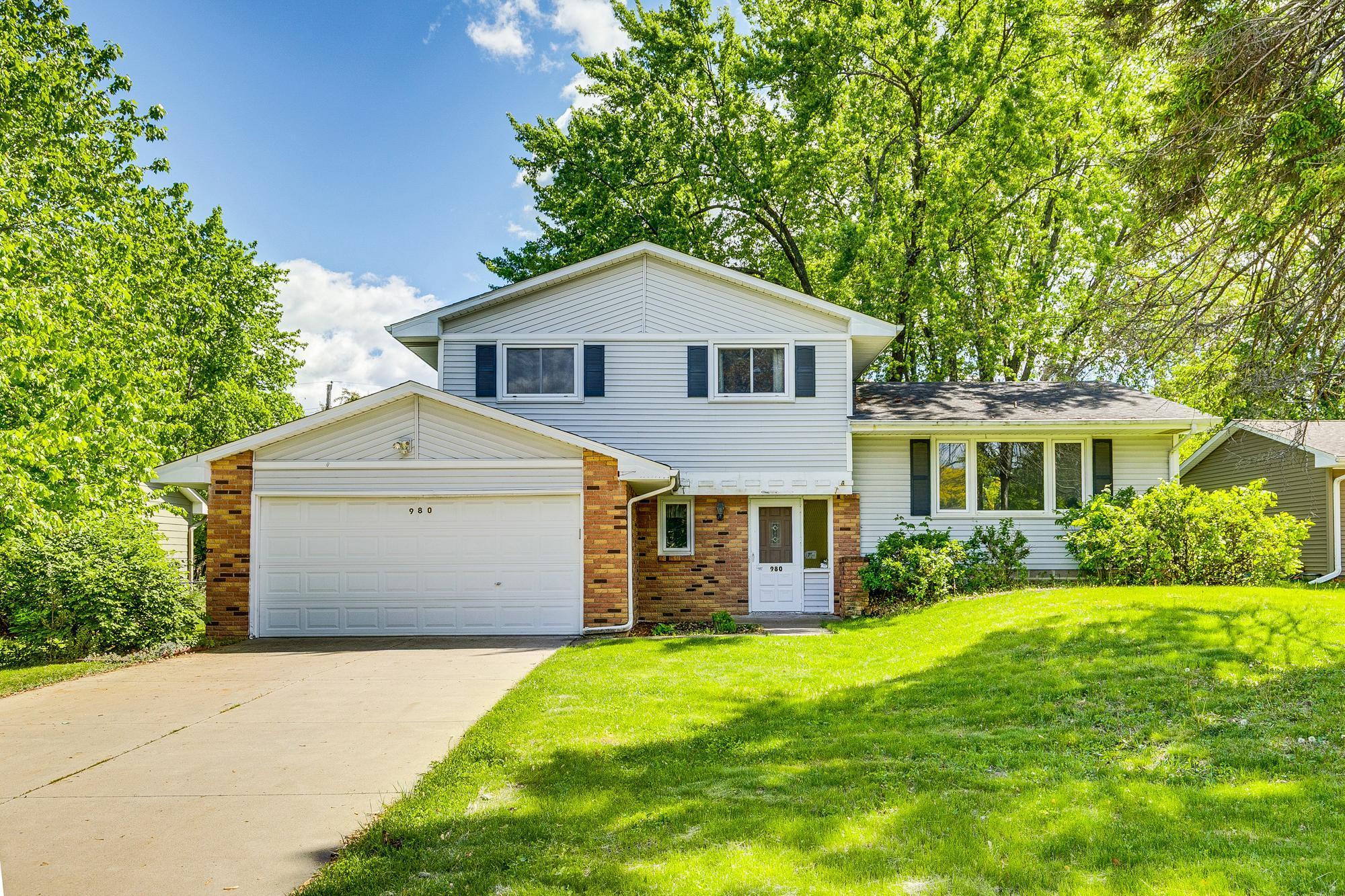 View of Residential at 980 Carlton Drive, Shoreview MN 55126, Shoreview - Mike Wilen | Minnesota Team Real Estate