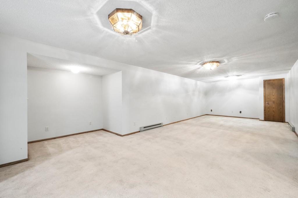 View of Residential at 2591 Carver Avenue, Maplewood MN 55119, Maplewood (29 of 75) - Mike Wilen | Minnesota Team Real Estate