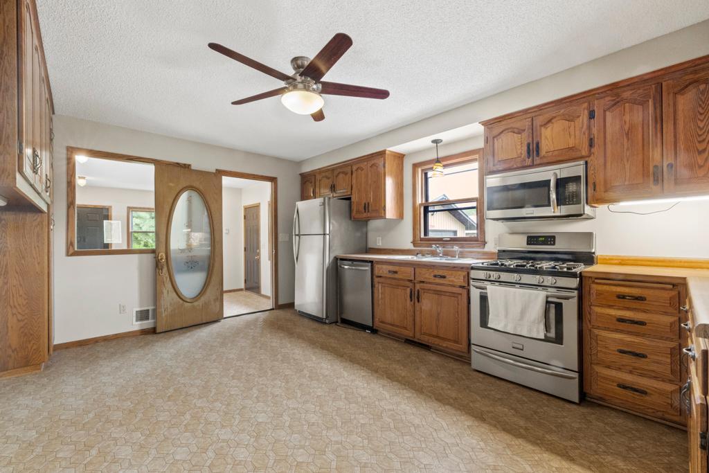 View of Residential at 2591 Carver Avenue, Maplewood MN 55119, Maplewood (14 of 75) - Mike Wilen | Minnesota Team Real Estate