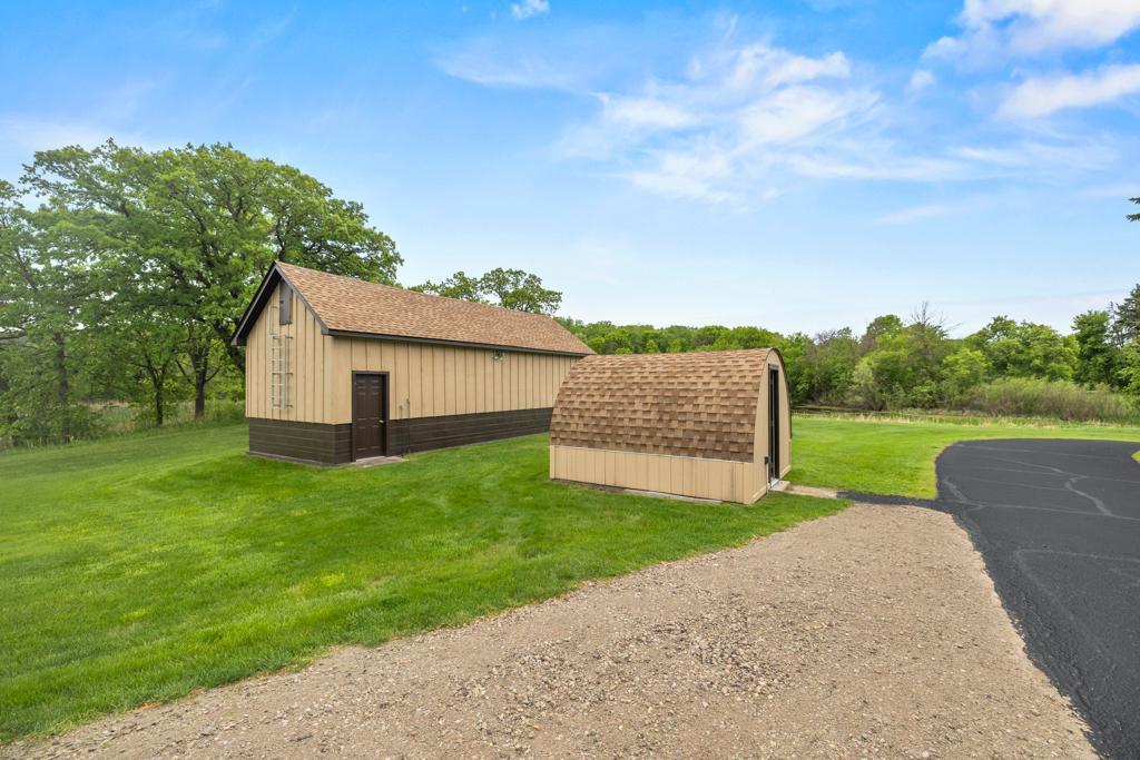 View of Residential at 2591 Carver Avenue, Maplewood MN 55119, Maplewood (52 of 75) - Mike Wilen | Minnesota Team Real Estate