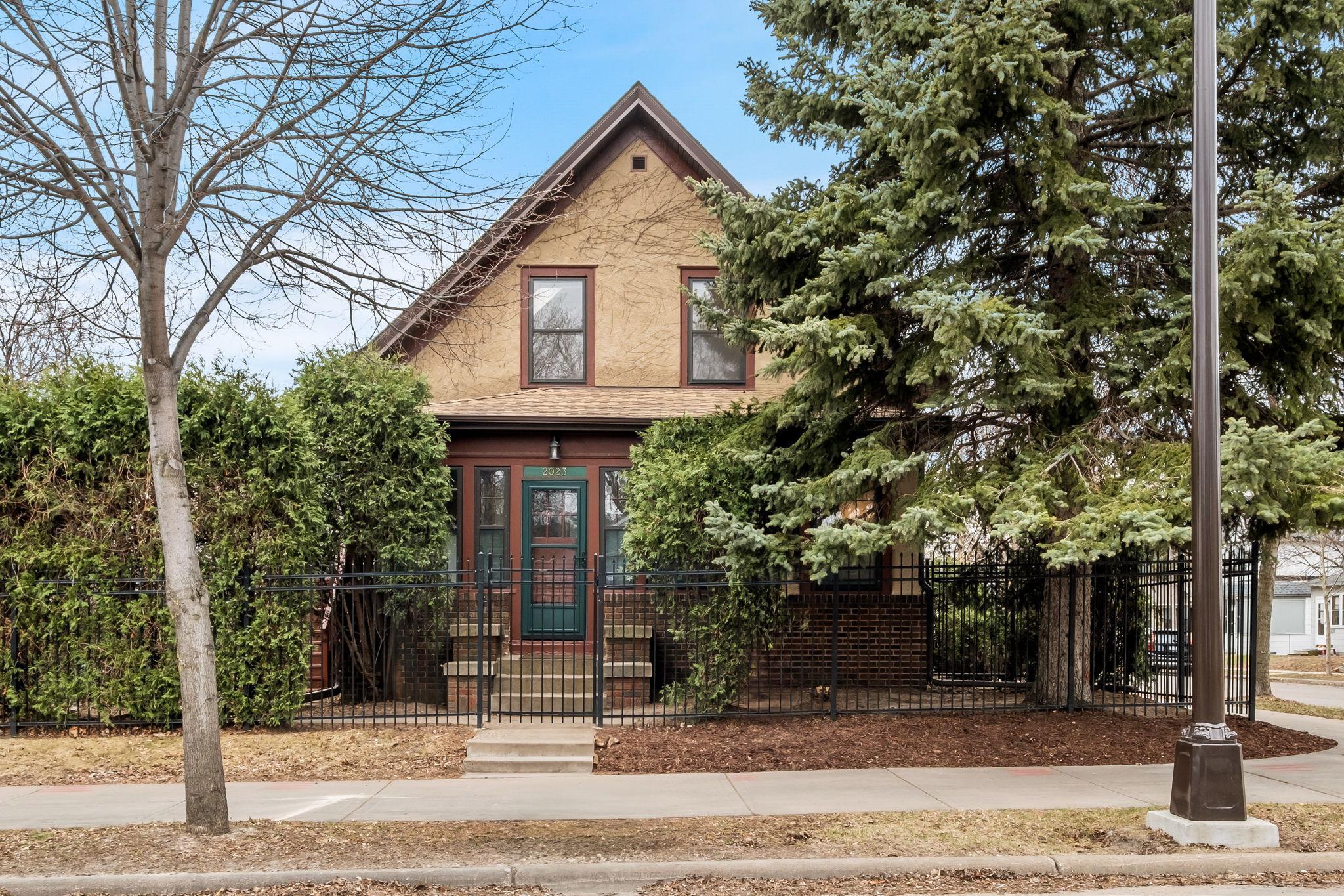 View of Residential Income at 2023 Lowry Avenue, Minneapolis MN 55411, Minneapolis - Mike Wilen | Minnesota Team Real Estate