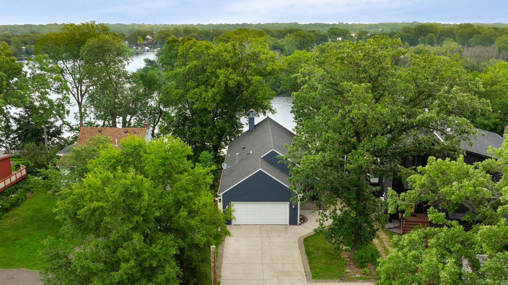 View of Residential at 1601 Medicine Lake Drive, Plymouth MN 55441, Plymouth - Mike Wilen | Minnesota Team Real Estate