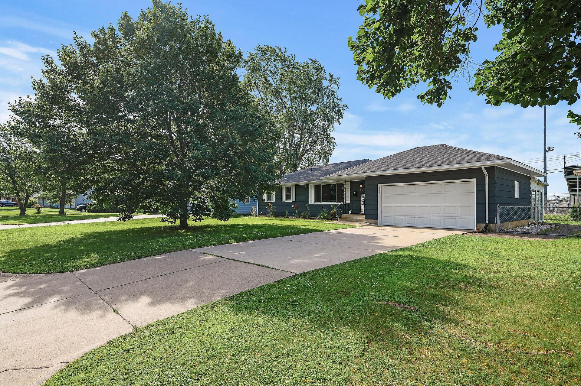 View of Residential at 4901 76th Avenue, Brooklyn Park MN 55443, Brooklyn Park - Mike Wilen | Minnesota Team Real Estate