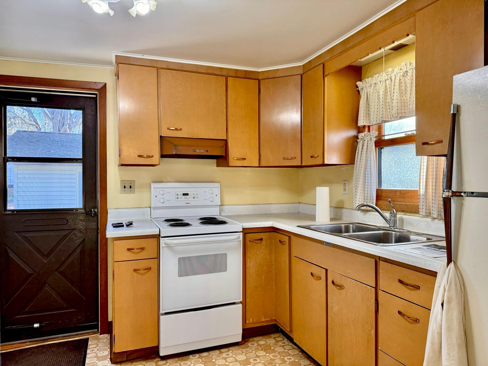 View of Residential at 685 Main Street, Isle MN 56342, Isle (4 of 29) - Mike Wilen | Minnesota Team Real Estate