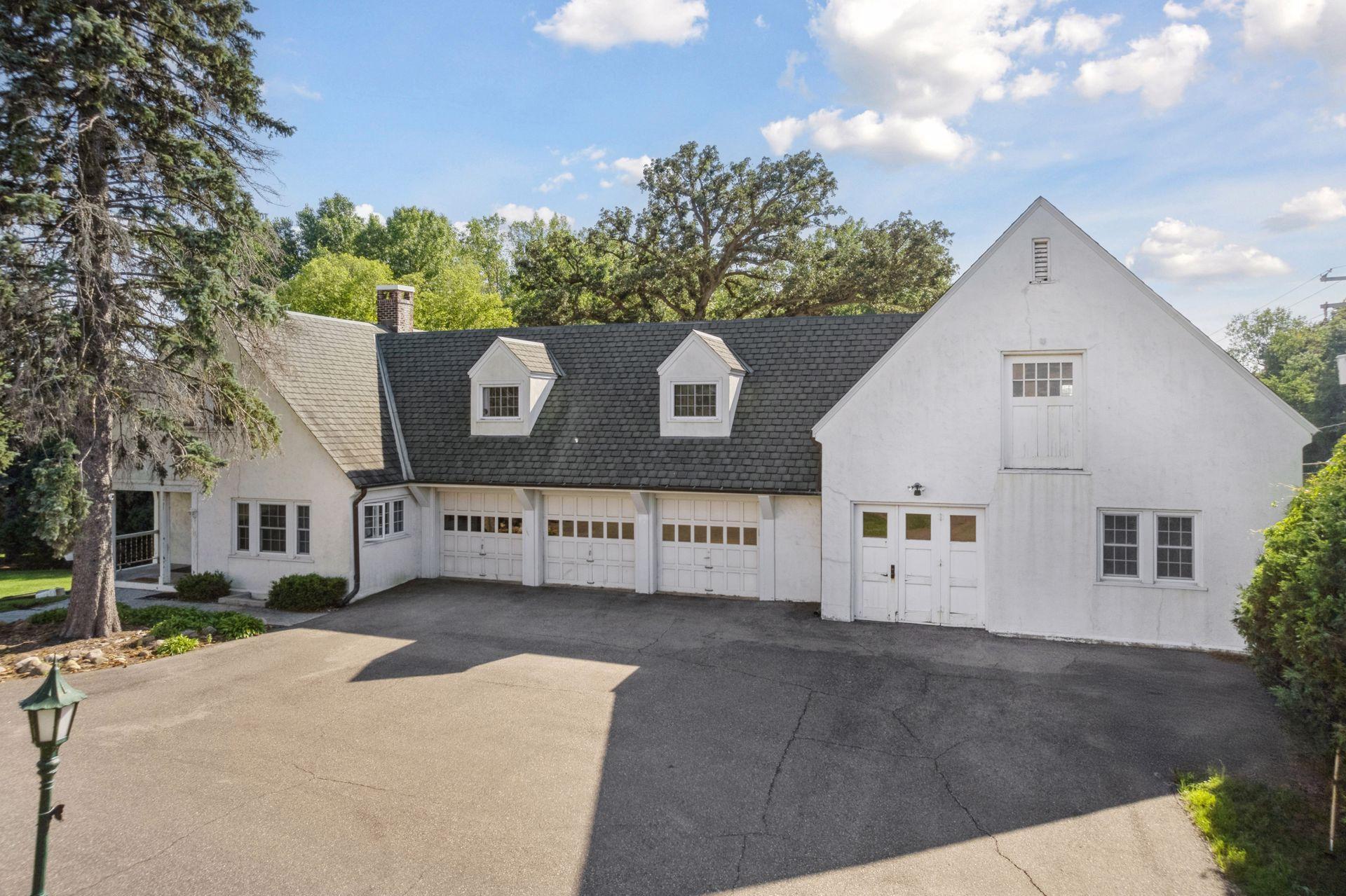 View of Residential at 1305 Shoreline Drive, Orono MN 55391, Orono (29 of 34) - Mike Wilen | Minnesota Team Real Estate