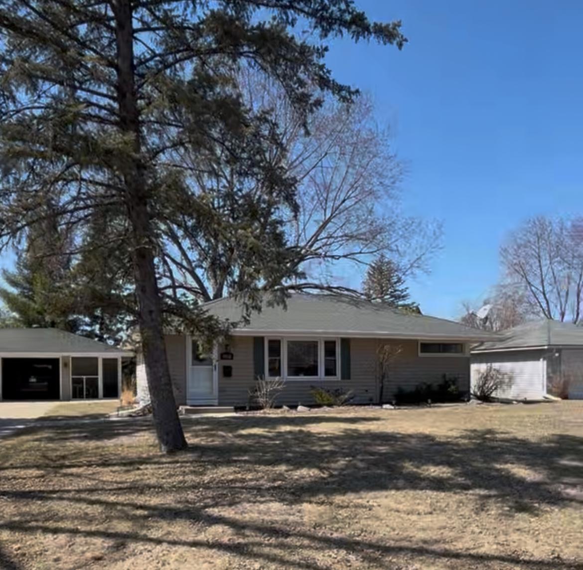 View of Residential at 8816 10th Avenue, Bloomington MN 55420, Bloomington - Mike Wilen | Minnesota Team Real Estate