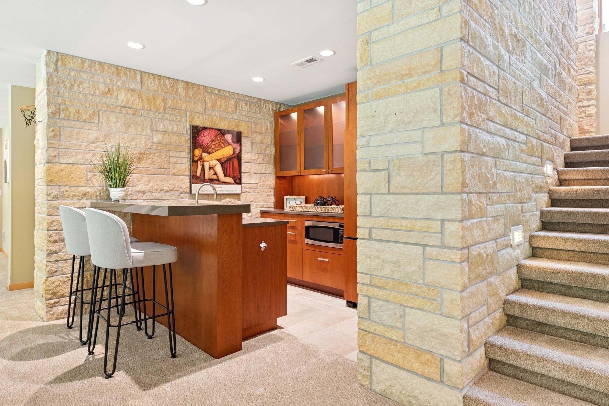 View of Residential at 685 Hidden Creek Trail, Mendota Heights MN 55118, Mendota Heights (53 of 93) - Mike Wilen | Minnesota Team Real Estate
