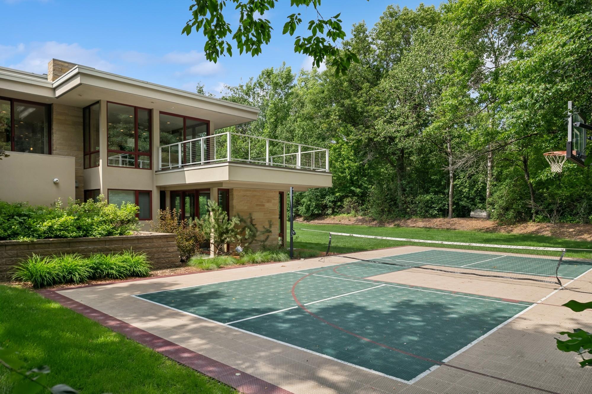 View of Residential at 685 Hidden Creek Trail, Mendota Heights MN 55118, Mendota Heights (19 of 93) - Mike Wilen | Minnesota Team Real Estate