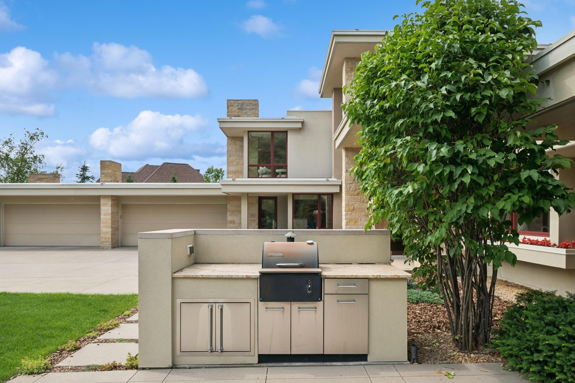 View of Residential at 685 Hidden Creek Trail, Mendota Heights MN 55118, Mendota Heights (85 of 93) - Mike Wilen | Minnesota Team Real Estate