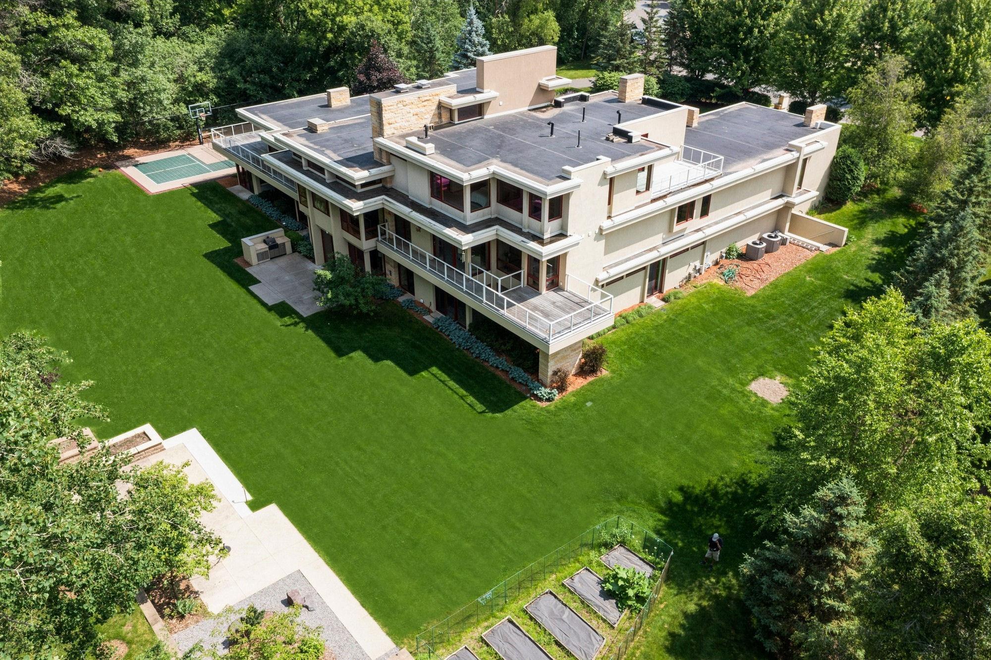 View of Residential at 685 Hidden Creek Trail, Mendota Heights MN 55118, Mendota Heights (2 of 93) - Mike Wilen | Minnesota Team Real Estate