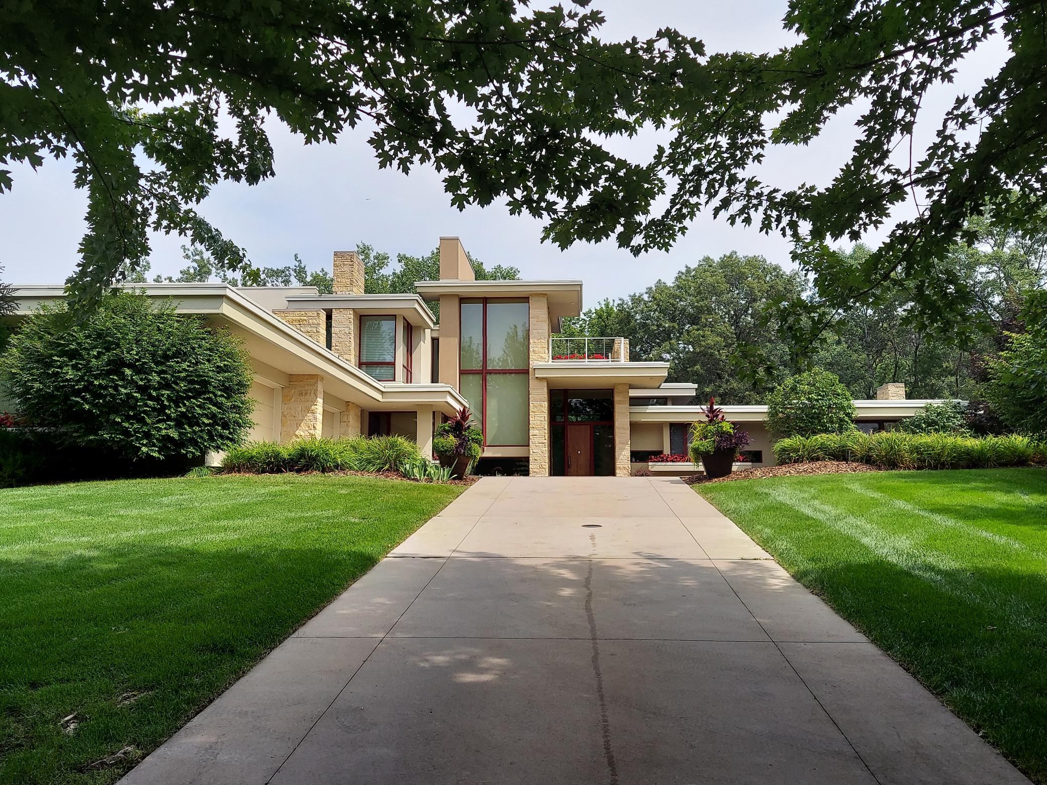 View of Residential at 685 Hidden Creek Trail, Mendota Heights MN 55118, Mendota Heights (38 of 93) - Mike Wilen | Minnesota Team Real Estate