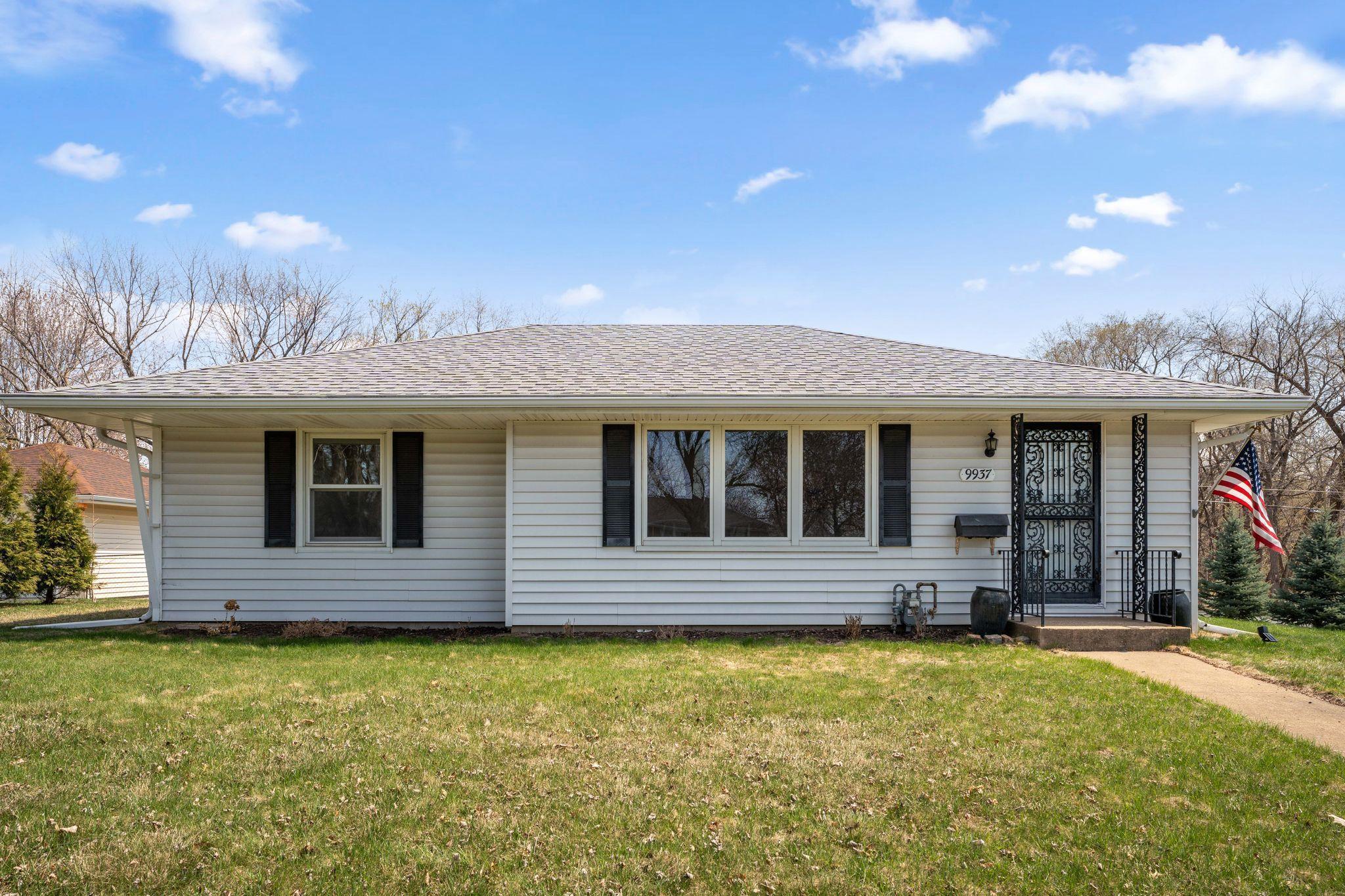 View of Residential at 9937 10th Avenue, Bloomington MN 55420, Bloomington - Mike Wilen | Minnesota Team Real Estate