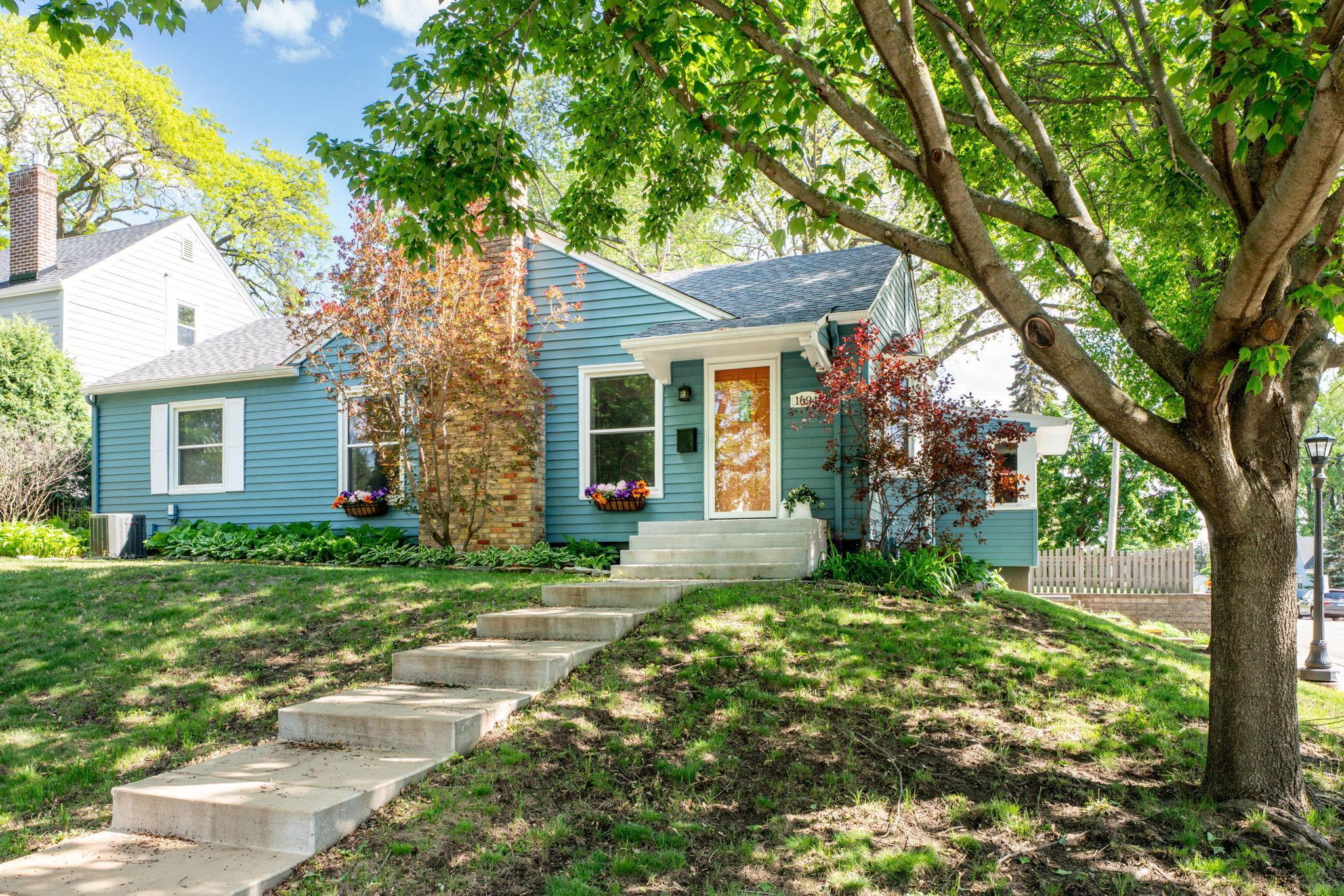 View of Residential at 1694 Hillcrest Avenue, Saint Paul MN 55116, Saint Paul - Mike Wilen | Minnesota Team Real Estate