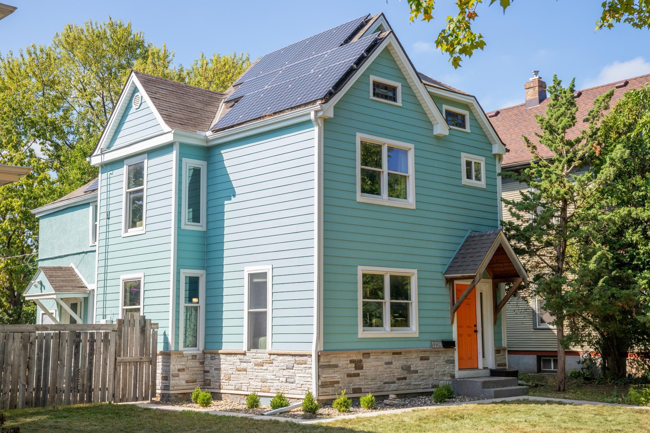 View of Single Family at 3228 Pillsbury Avenue, Minneapolis - Mike Wilen | Minnesota Team Real Estate