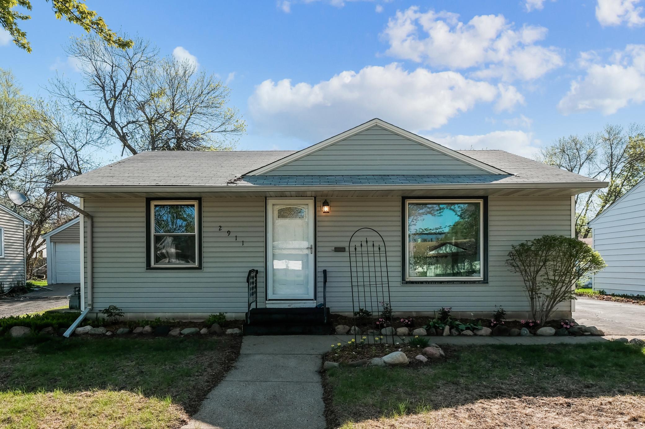 View of Residential at 2911 Rhode Island Avenue, Saint Louis Park MN 55426, Saint Louis Park - Mike Wilen | Minnesota Team Real Estate