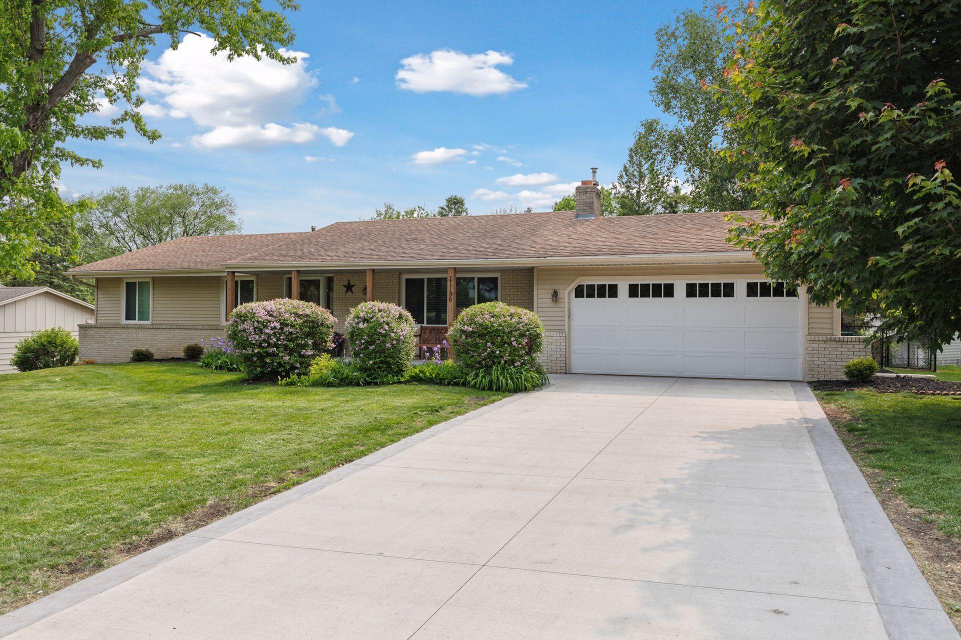 View of Residential at 11130 Carver Court, Burnsville MN 55337, Burnsville - Mike Wilen | Minnesota Team Real Estate