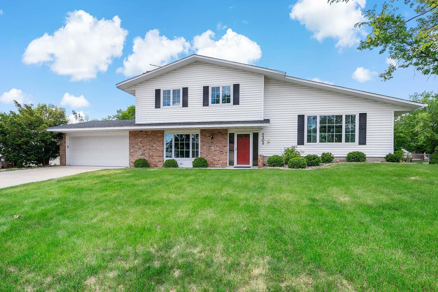 View of Residential at 7302 Imperial Avenue, Cottage Grove MN 55016, Cottage Grove - Mike Wilen | Minnesota Team Real Estate
