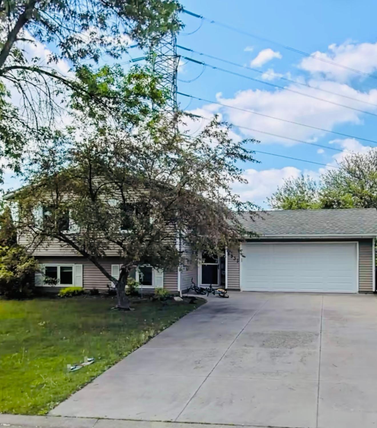 View of Residential at 8935 72nd Street, Cottage Grove MN 55016, Cottage Grove - Mike Wilen | Minnesota Team Real Estate