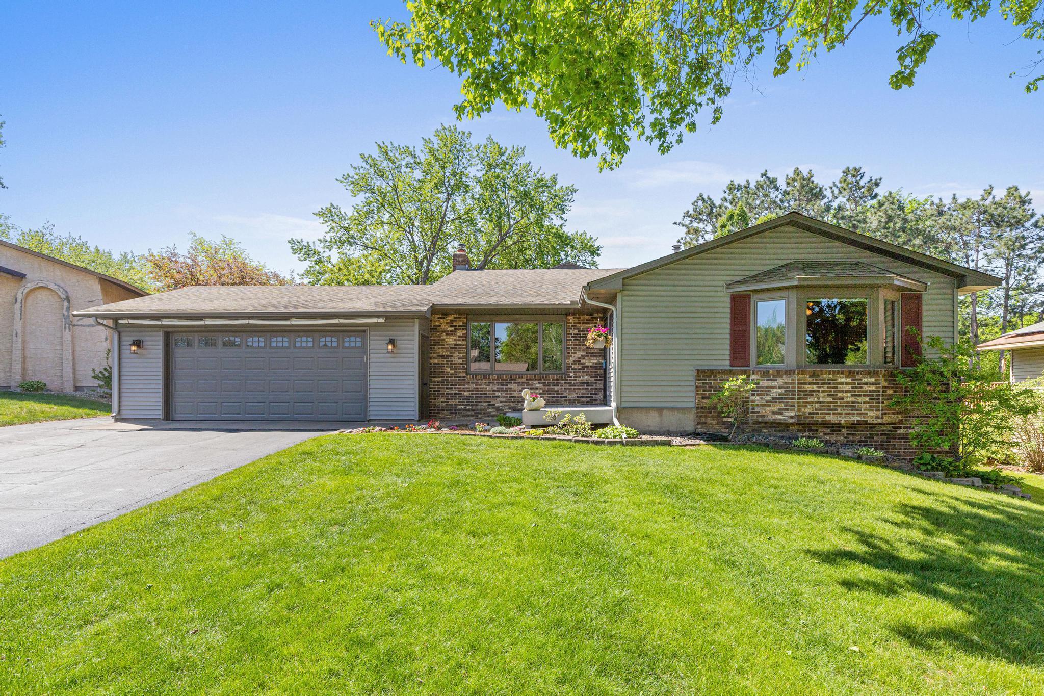 View of Residential at 210 Lilac Lane, Shoreview MN 55126, Shoreview - Mike Wilen | Minnesota Team Real Estate