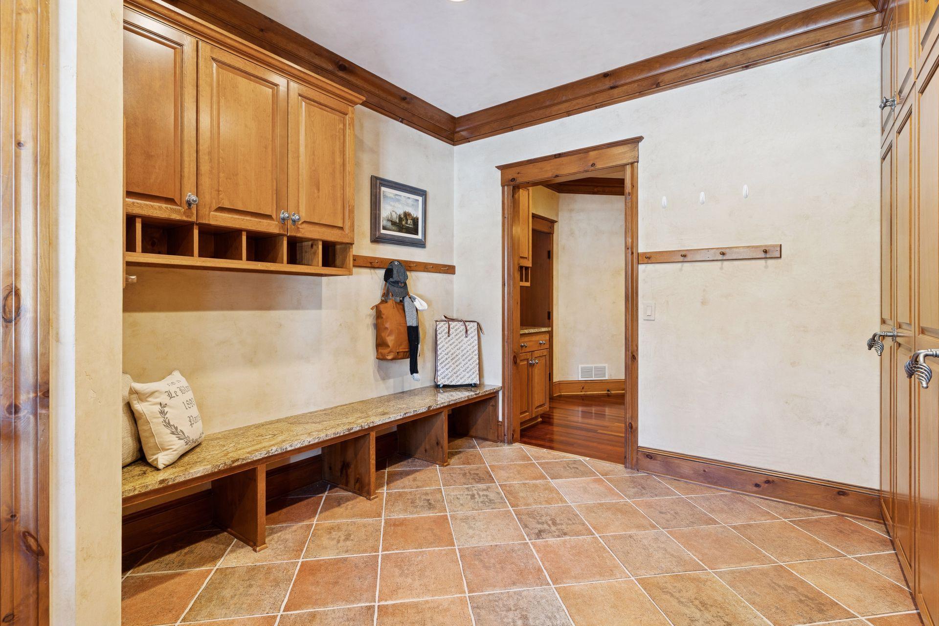 View of Residential at 4708 Annaway Drive, Edina MN 55436, Edina (40 of 90) - Mike Wilen | Minnesota Team Real Estate