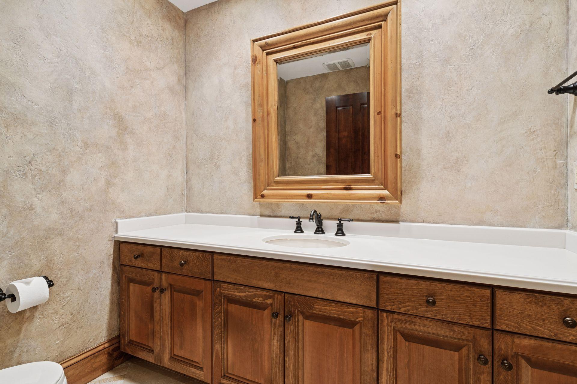 View of Residential at 4708 Annaway Drive, Edina MN 55436, Edina (71 of 90) - Mike Wilen | Minnesota Team Real Estate