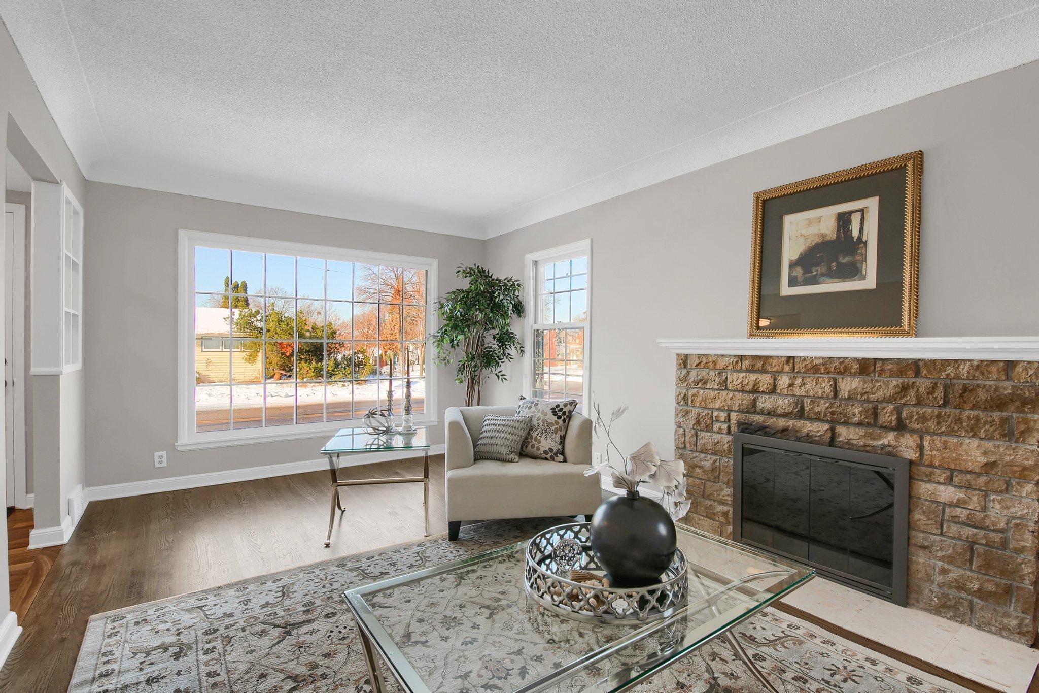 View of Residential at 2176 Highland Parkway, Saint Paul MN 55116, Saint Paul - Mike Wilen | Minnesota Team Real Estate