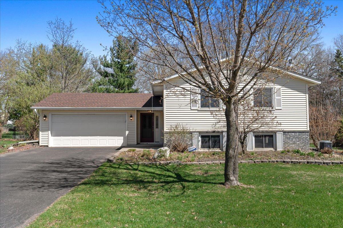 View of Residential at 1833 Richal Drive, Woodbury MN 55125, Woodbury - Mike Wilen | Minnesota Team Real Estate