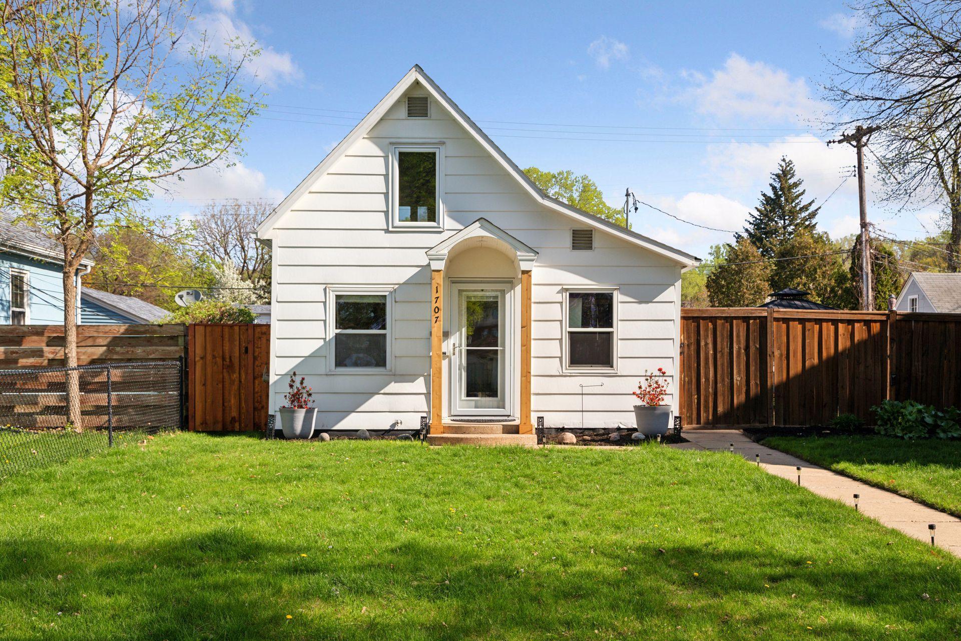 View of Residential at 1707 Sheridan Avenue, Saint Paul MN 55116, Saint Paul - Mike Wilen | Minnesota Team Real Estate