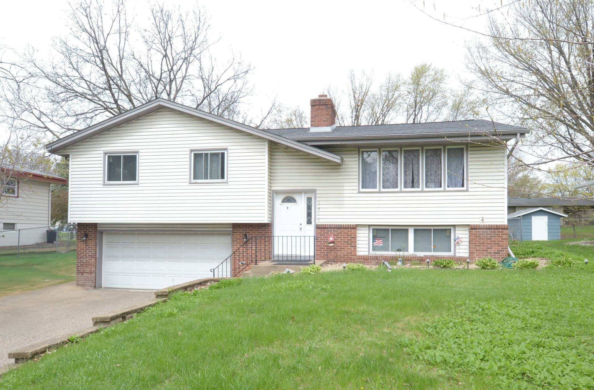 View of Residential at 8608 49th Avenue, New Hope MN 55428, New Hope - Mike Wilen | Minnesota Team Real Estate