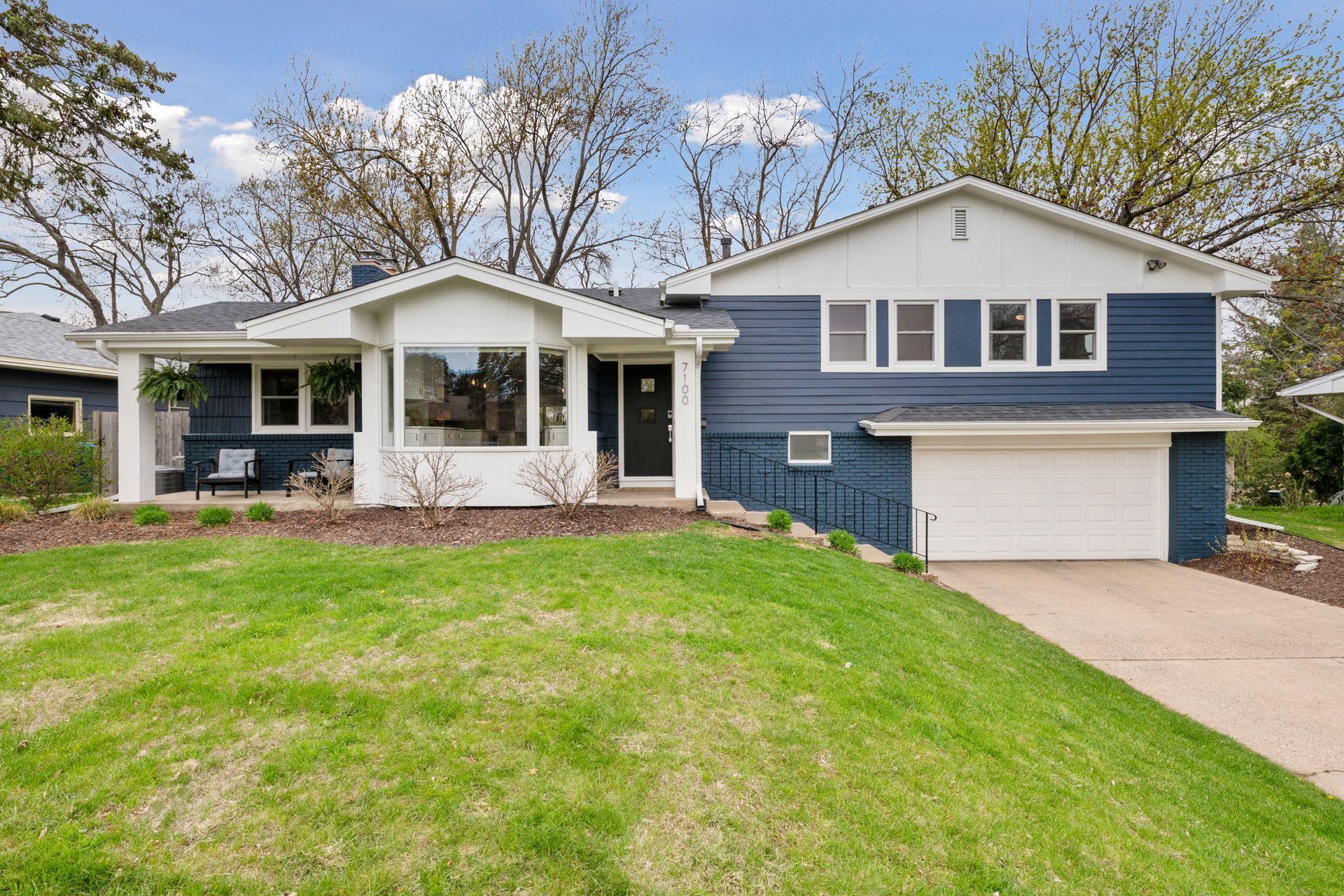 View of Residential at 7100 Shore Drive, Edina MN 55435, Edina - Mike Wilen | Minnesota Team Real Estate